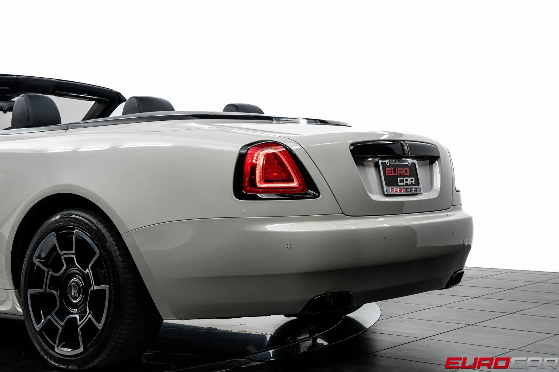 mph016_2699463297_image_17_d1fc517f0b