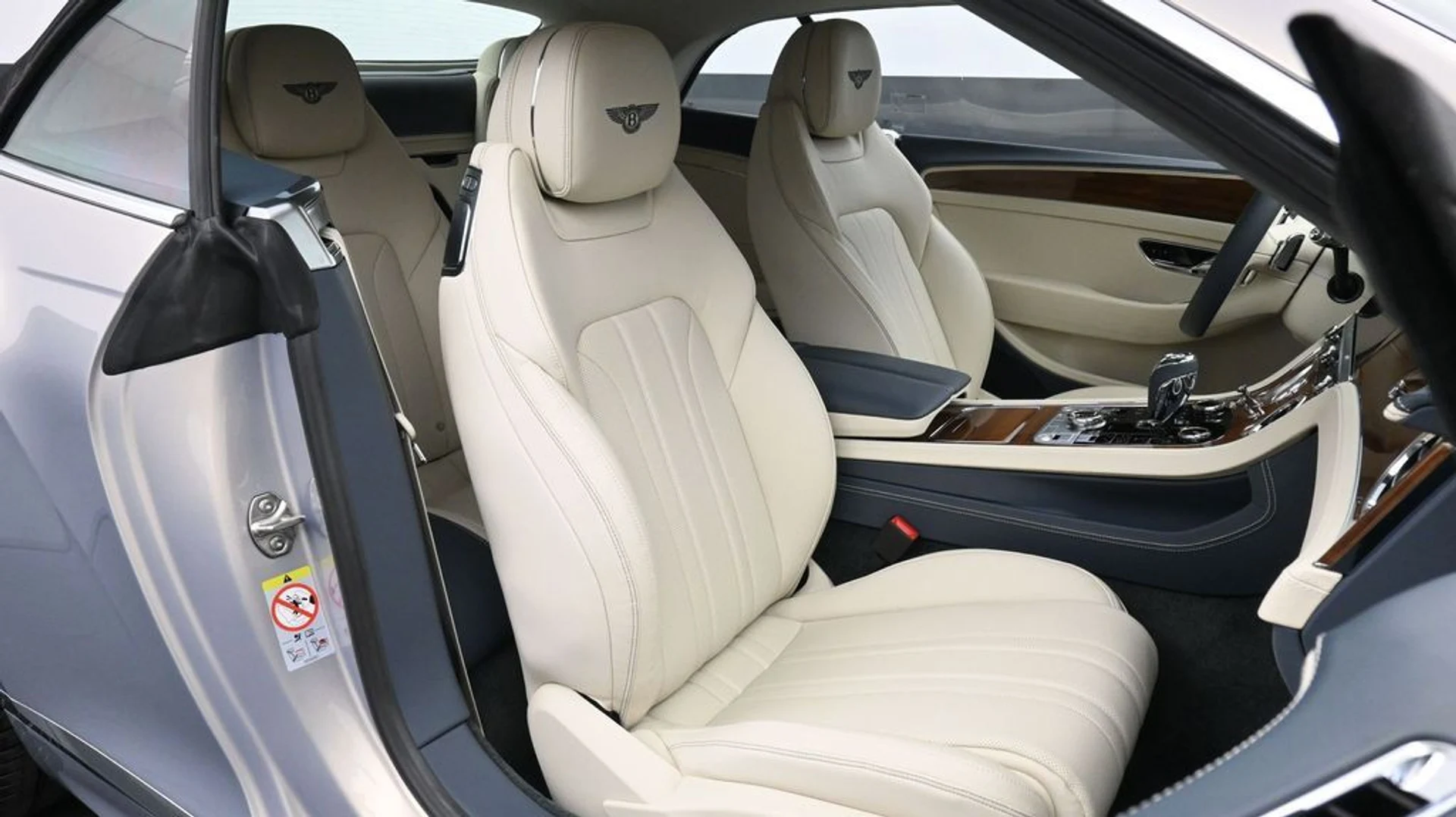 mph016_270152544_b5572b5de9a031282521522eca9a9e5fx_8529584f54