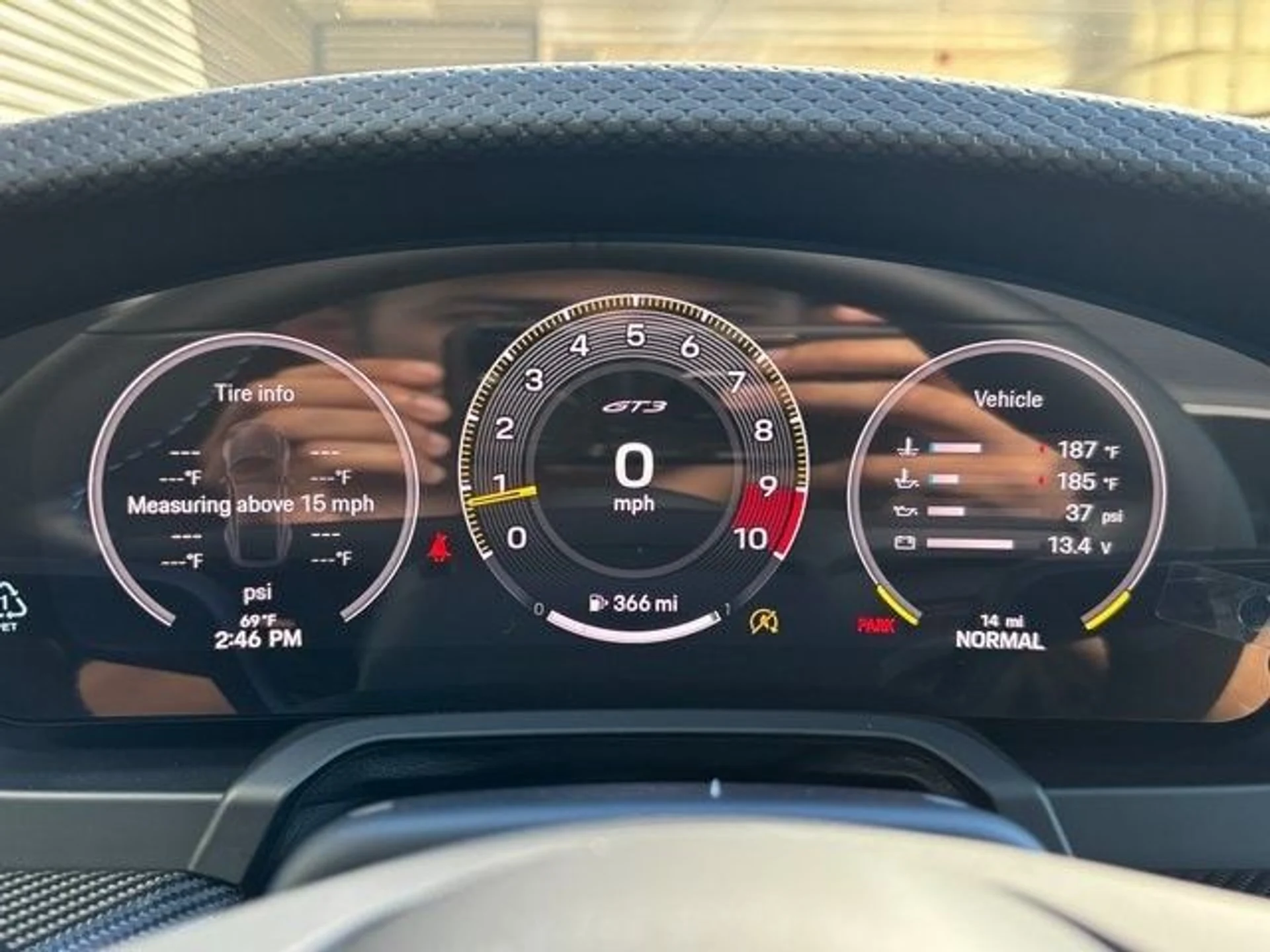 mph016_2702427362_bde390d3d179017f48a91810b9dd29a9x_d30b207c50