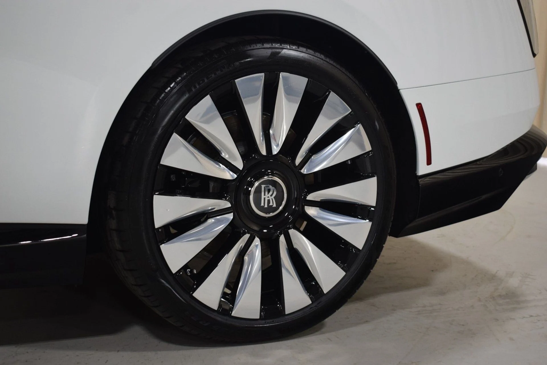 mph016_2702574714_0722288589fe6b6c9d8a8df8113b963ex_458e1f880f