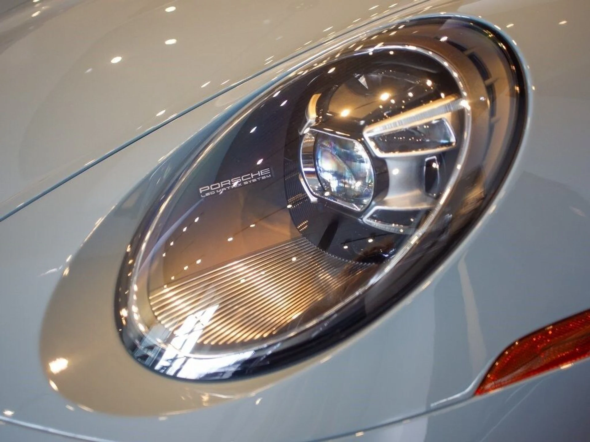 mph016_2709687764_e97a95df4846b57d606ef11531bfa6a9x_97bec9844f