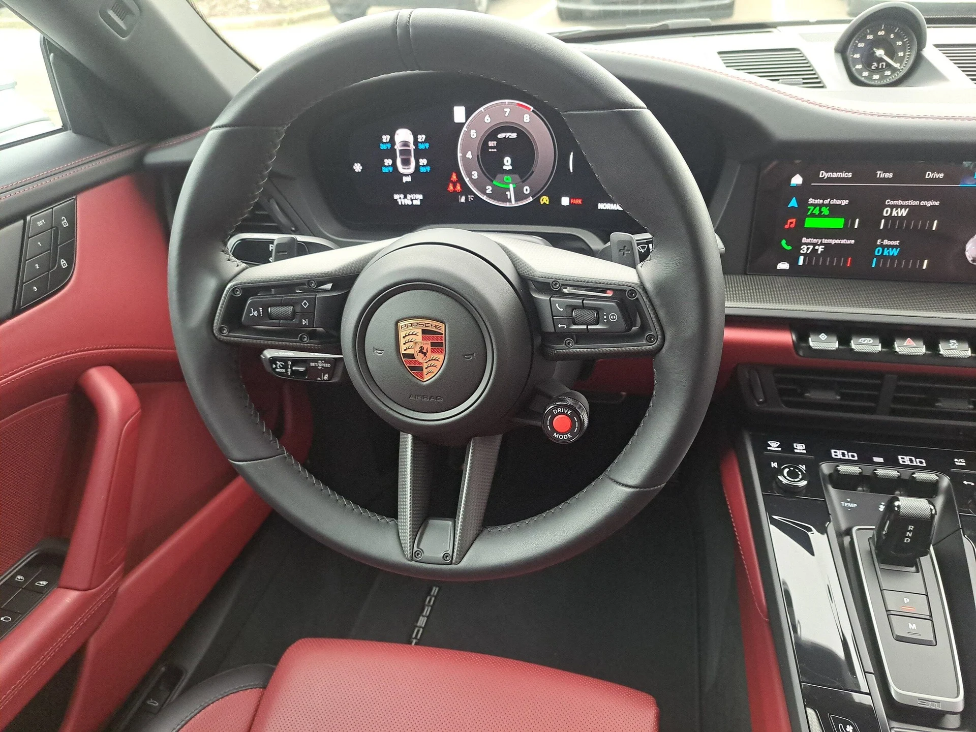 mph016_271263808_2d3018b316d70f61db9d5ddb262c0b66x_ed068b9698