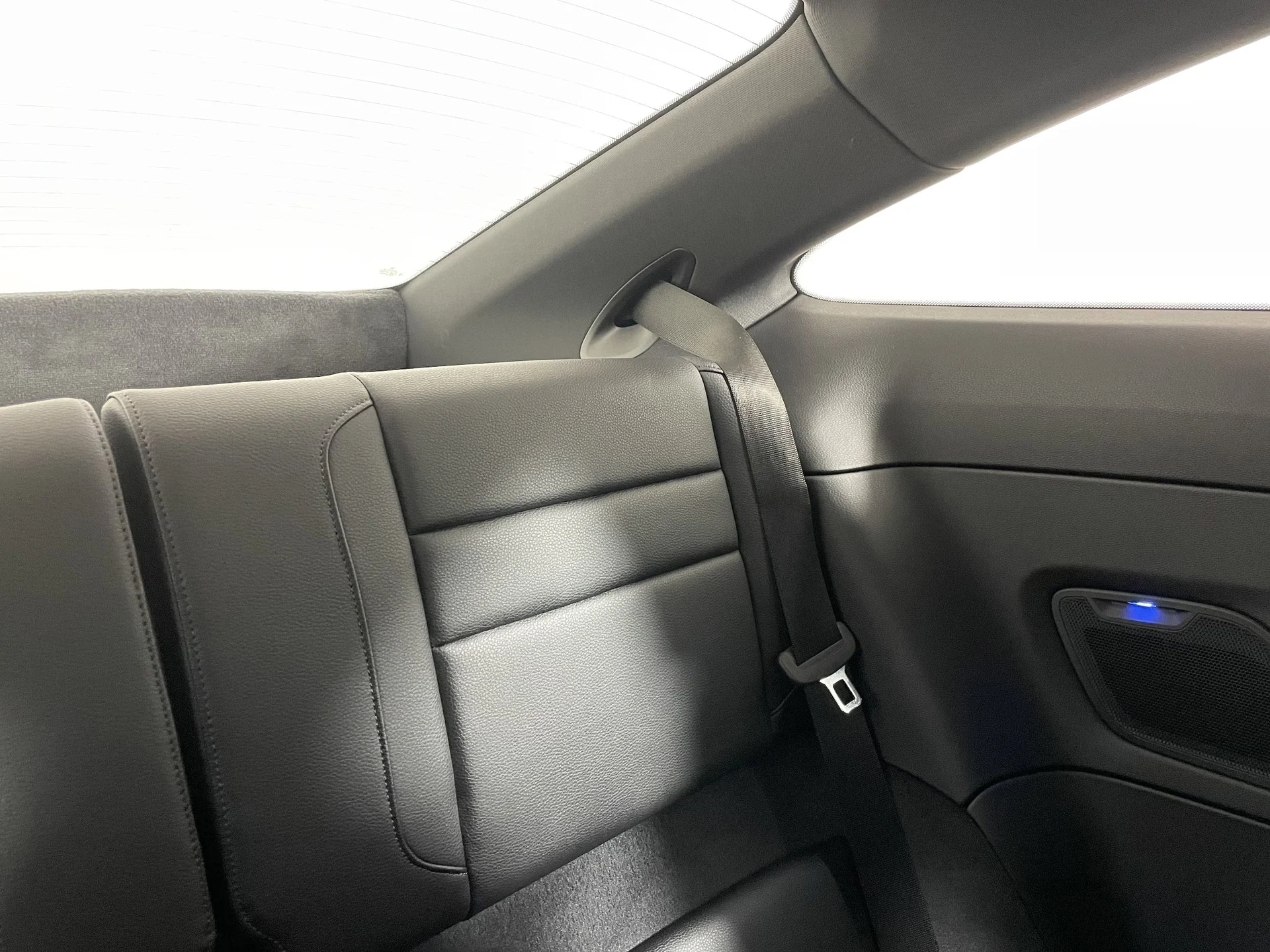 mph016_2712845481_3adc51b8dfa2ffbfe724eb455e9bc492x_823177ecff