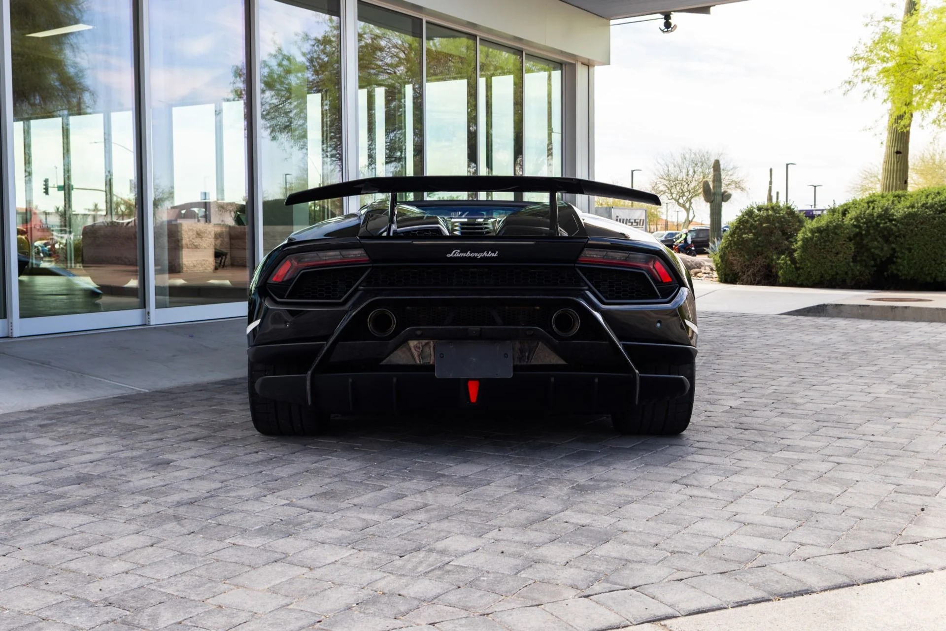 mph016_2715791917_Used_2018_Lamborghini_Huracan_LP_640_4_Performante_Spyder_1772832591_ef04fb1e66