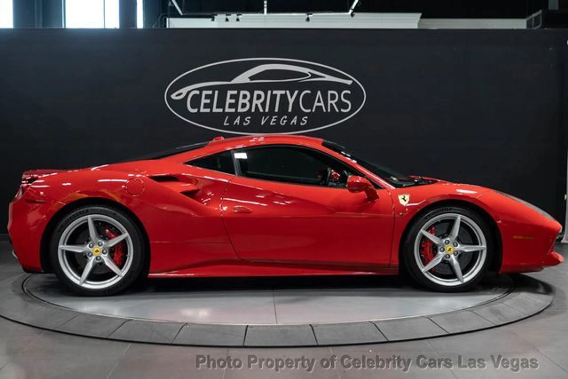 mph016_2718116942_used_2016_ferrari_488_gtb_2drcoupe_9707_23063335_21_640_f81809b7a1