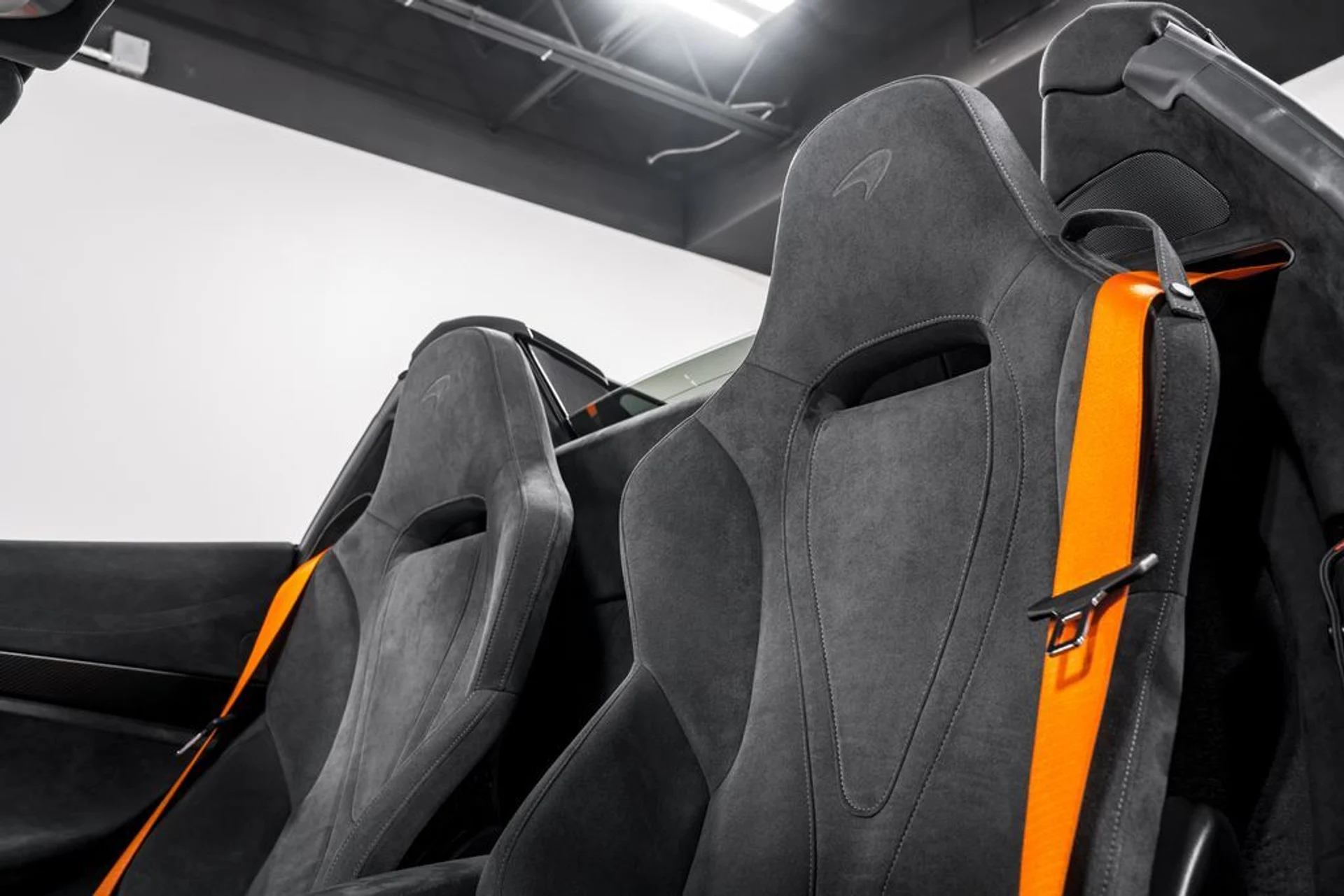 mph016_2720354486_e3d3901765055551fcc90bc6b7e7cd74x_7b32a117bc