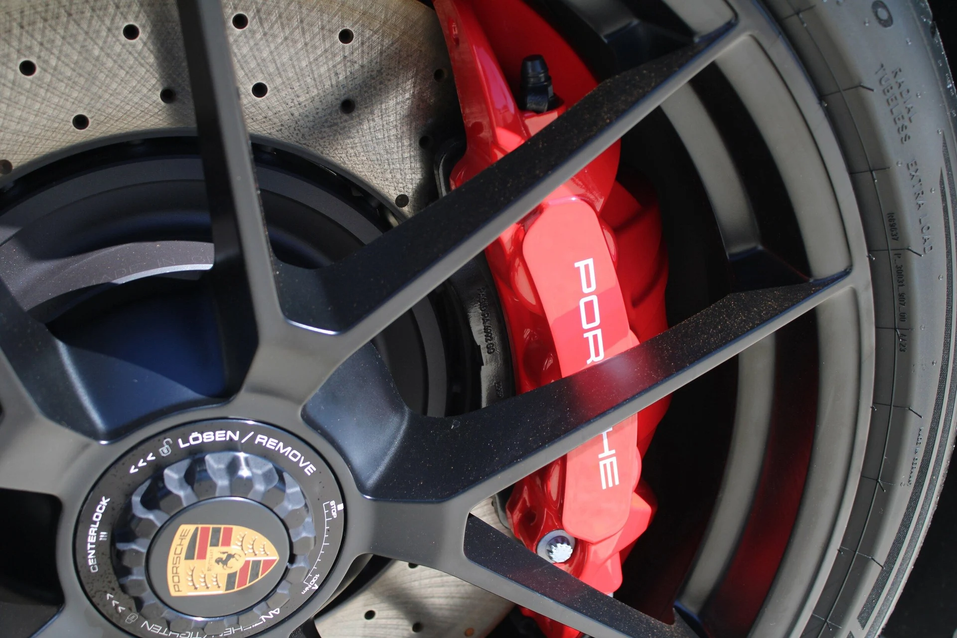 mph016_2722621430_4284f12edac23bcbabdad83fc41d5f2bx_7204bb6330