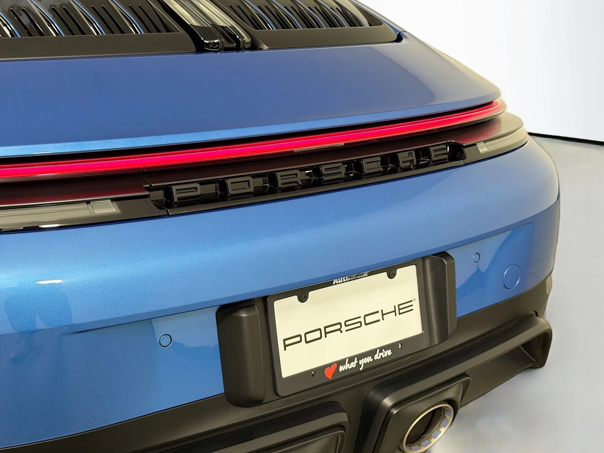 mph016_2724338136_797f46170e9812e2d2cc94ff421abd18_886ac336f5