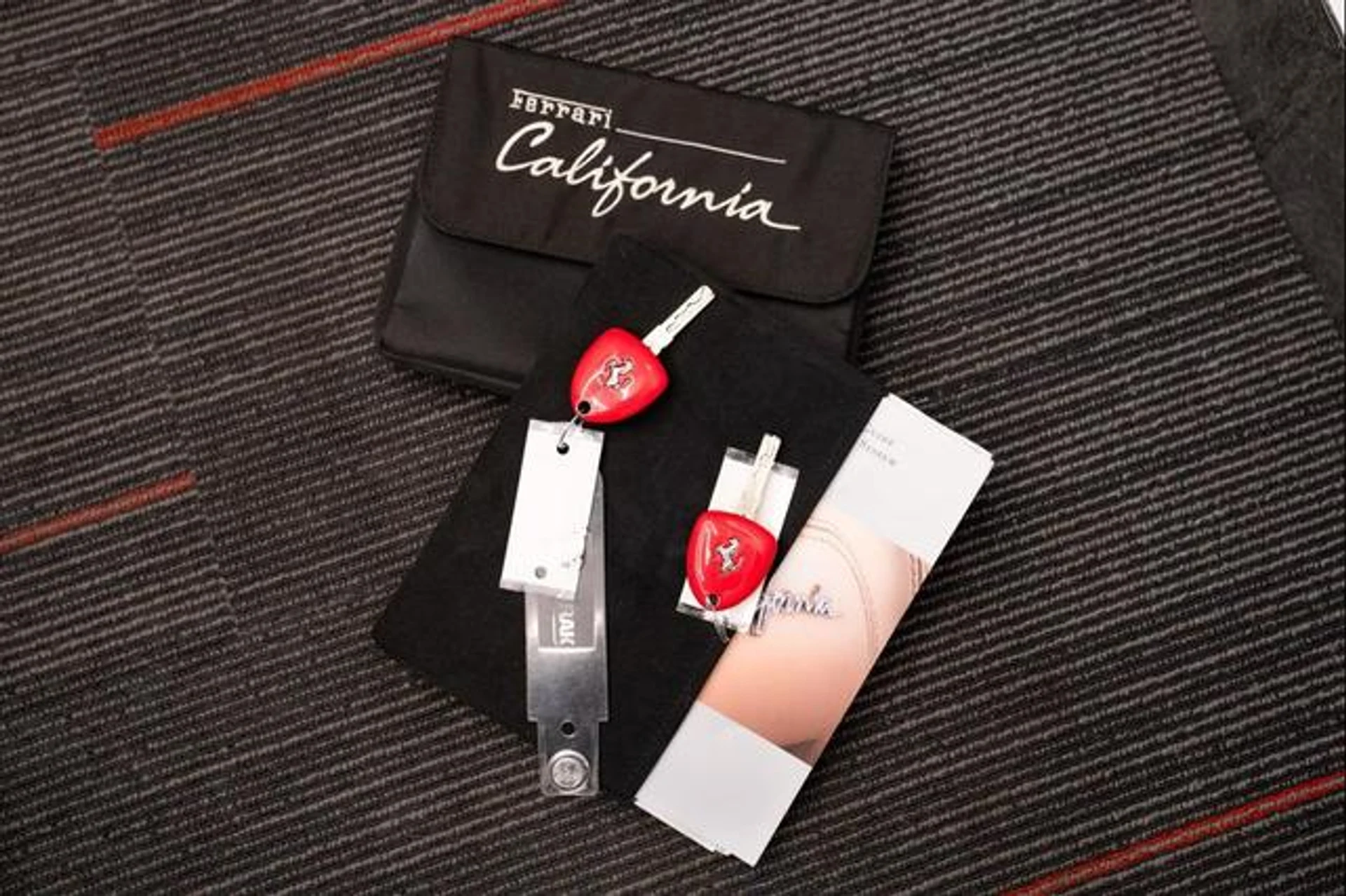 mph016_2725597577_VOWLS_8x_s_Ix7f_Ii_R_Tjr_F0_Ht_MWA_657e6881d2