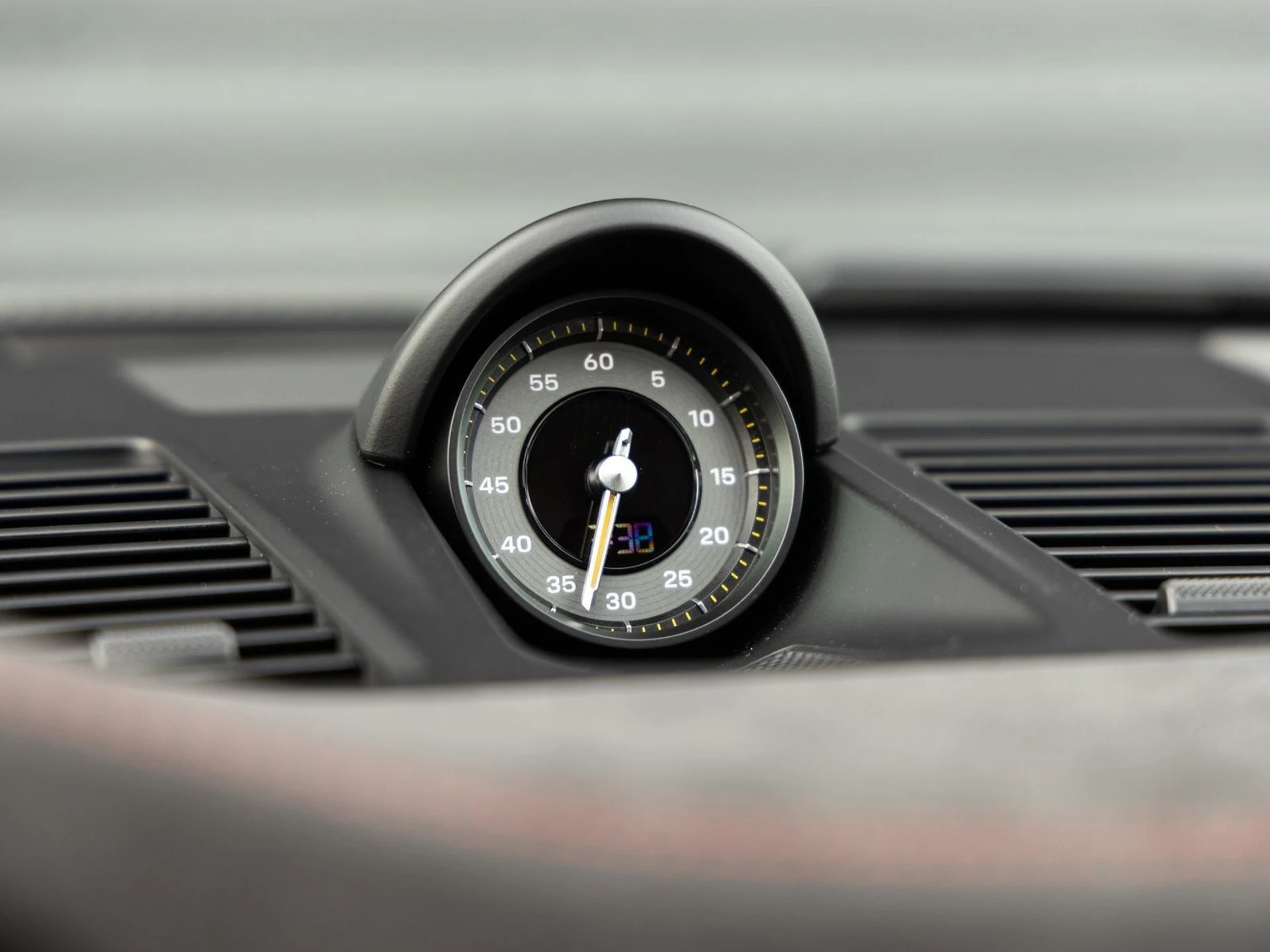 mph016_2732118394_17_4a6035bf72