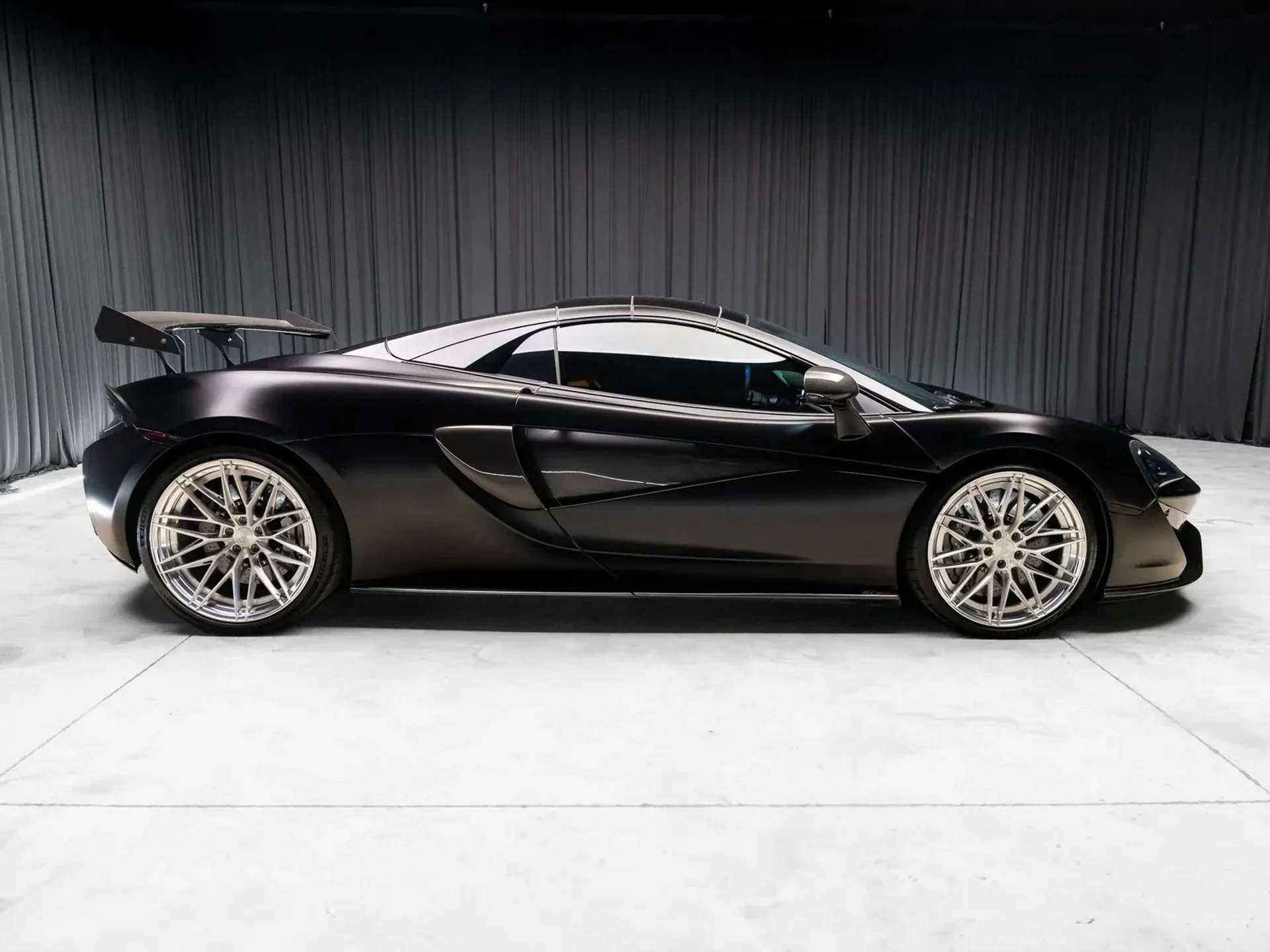 mph016_273417732_23d0b18f_bb6b_43f8_9b4b_827944650a9c_8c804a0493