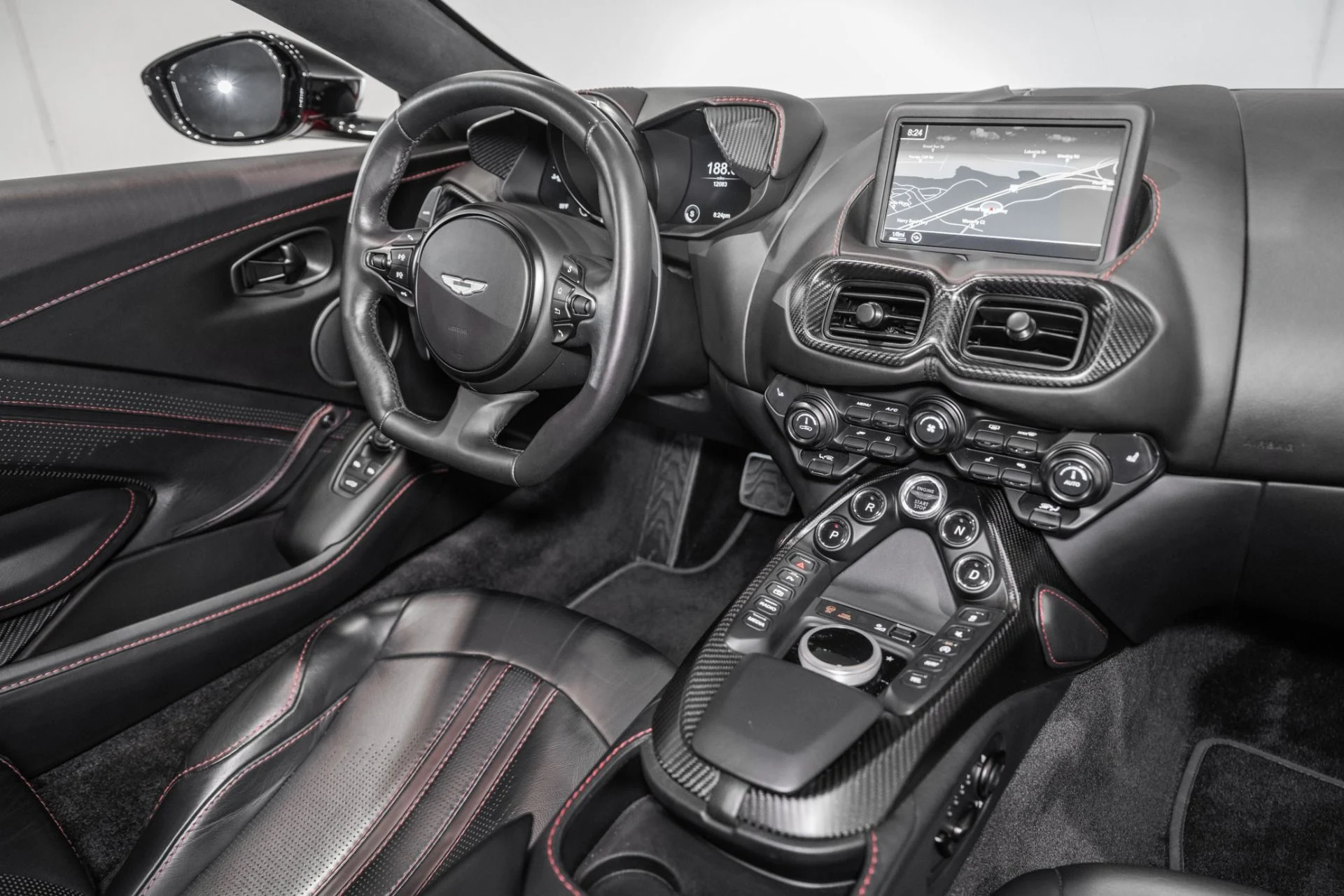 mph016_2736871871_Used_2023_Aston_Martin_Vantage_V8_1772854371_a5b0f0d3d5