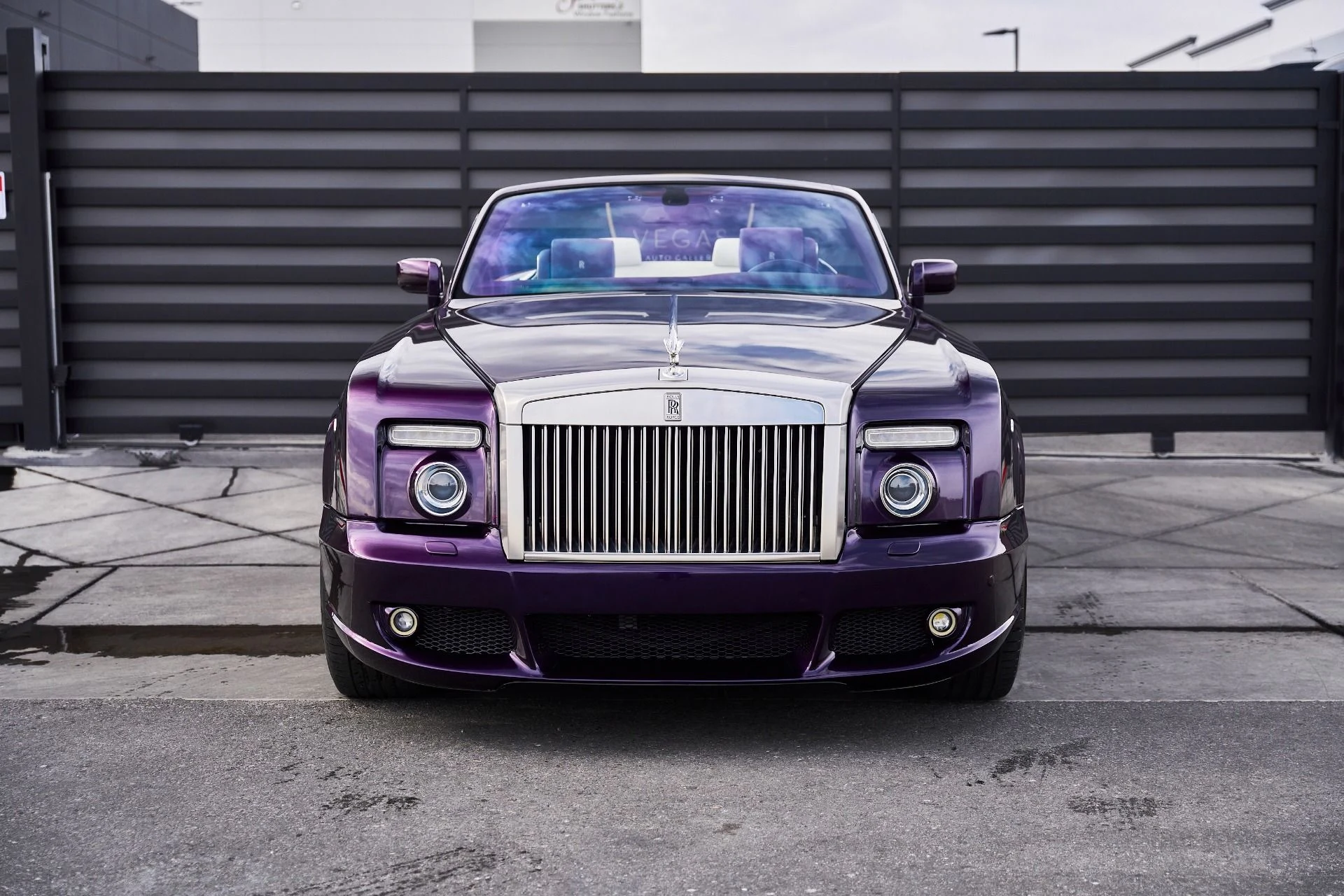 mph016_2738536141_Used_2008_Rolls_Royce_Phantom_Drophead_Coupe_Base_1769135991_4c8b905cf3