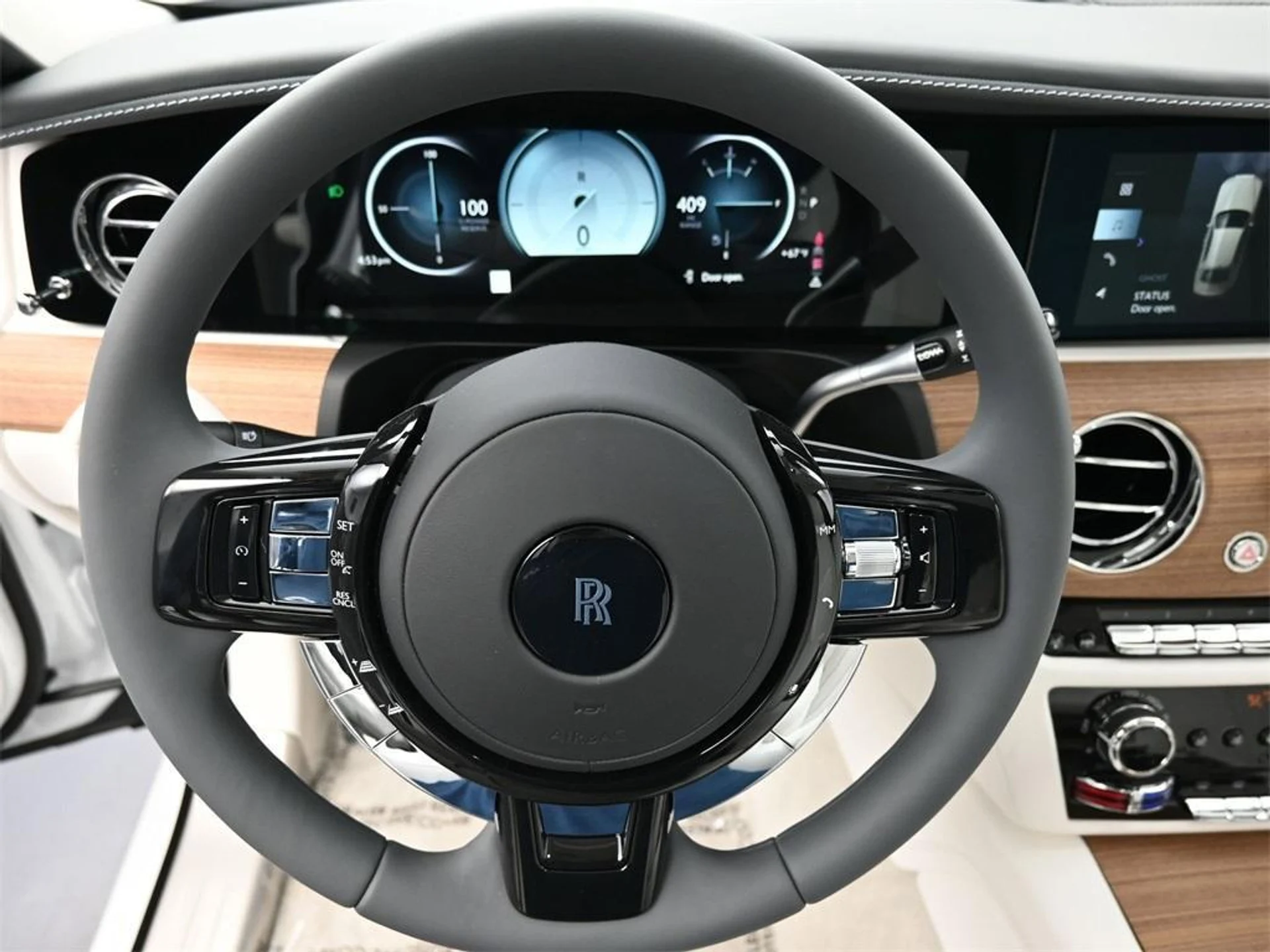 mph016_2742906377_ahm1j0q_PO_3_F_Gvst_Il_CN_7_XLFH_4no_05abf3f05b