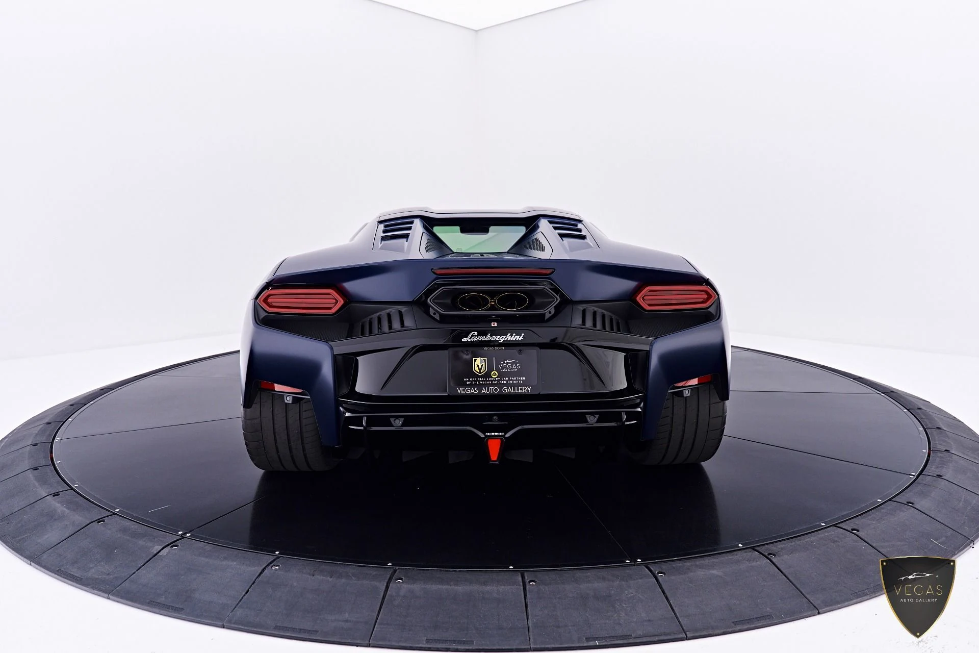 mph016_2744669209_Used_2026_Lamborghini_Temerario_Base_1783474058_9e355feb36