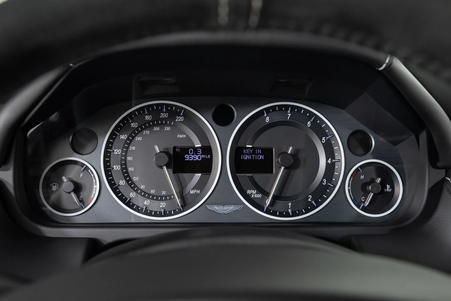mph016_275112048_Used_2011_Aston_Martin_DBS_1701890215_95f391f1e0