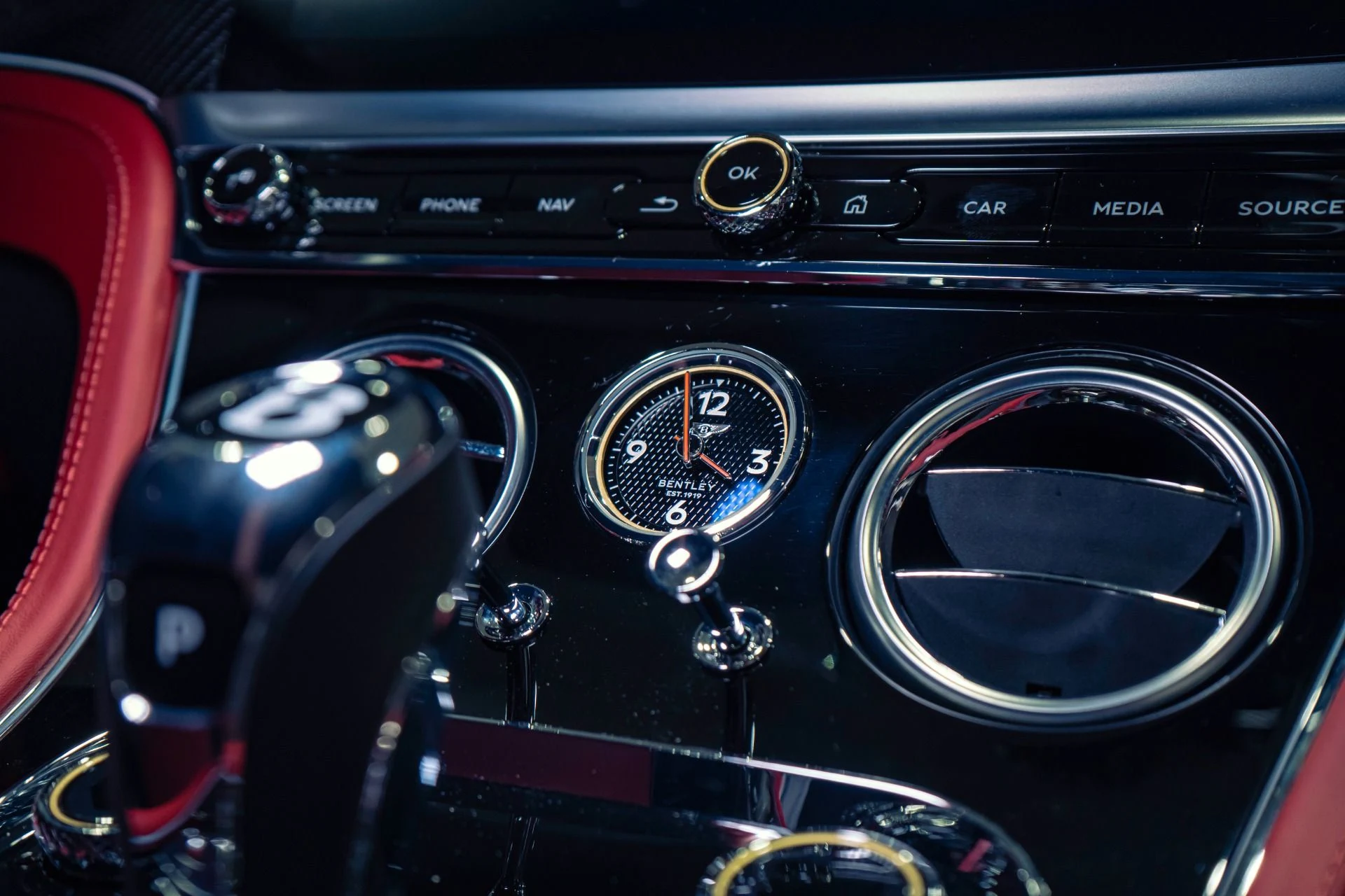 mph016_275270202_Used_2022_Bentley_Continental_GT_V8_320000_MSRP_1773695256_372496456f