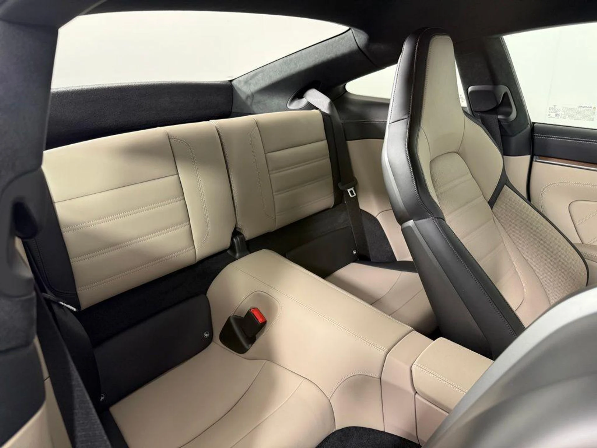 mph016_2753315423_27_y_F_Avx_G_Tmowog_QX_sb_U7m6lio_58aa7de138