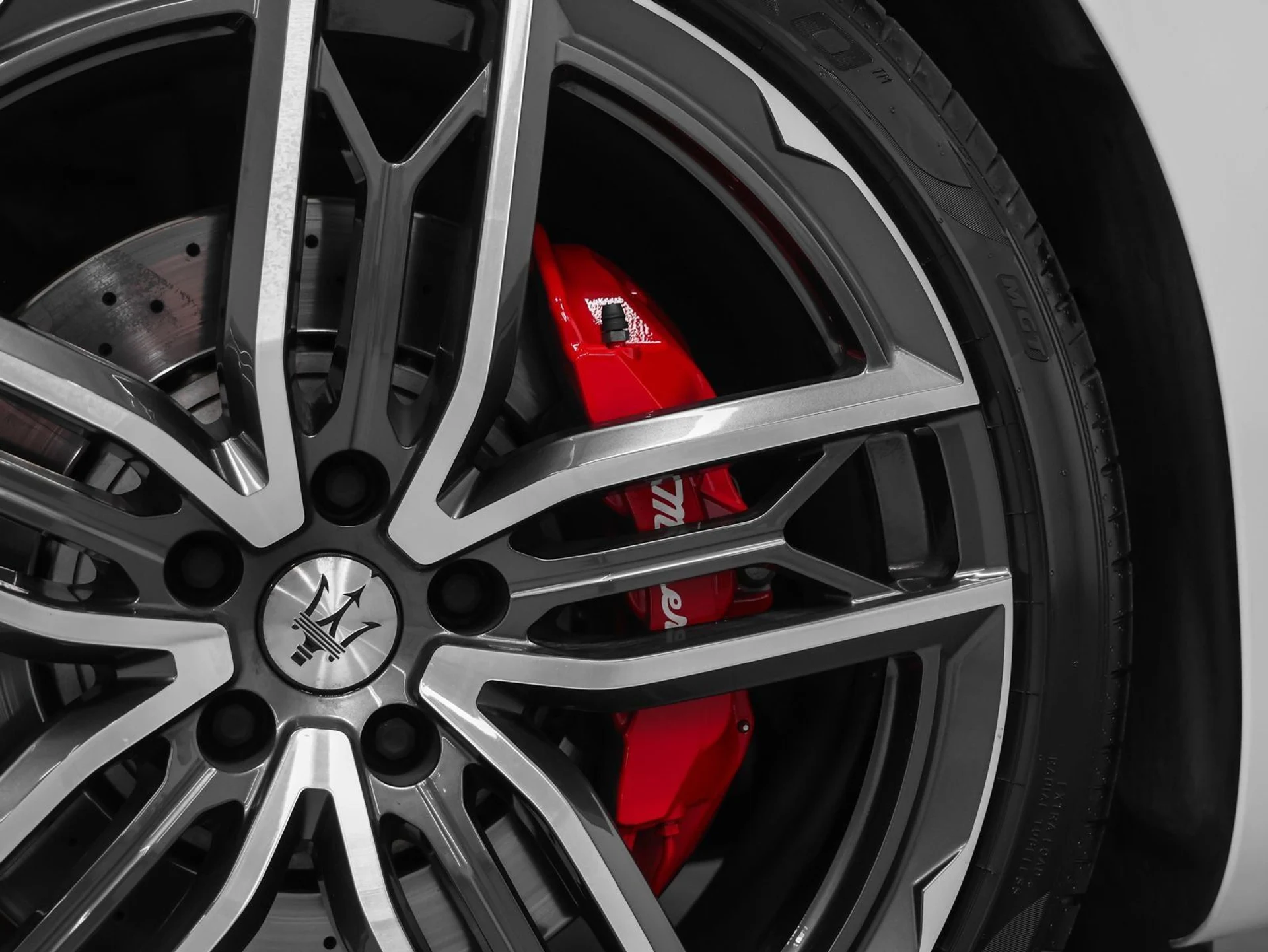 mph016_2753698914_17_3b3413b671