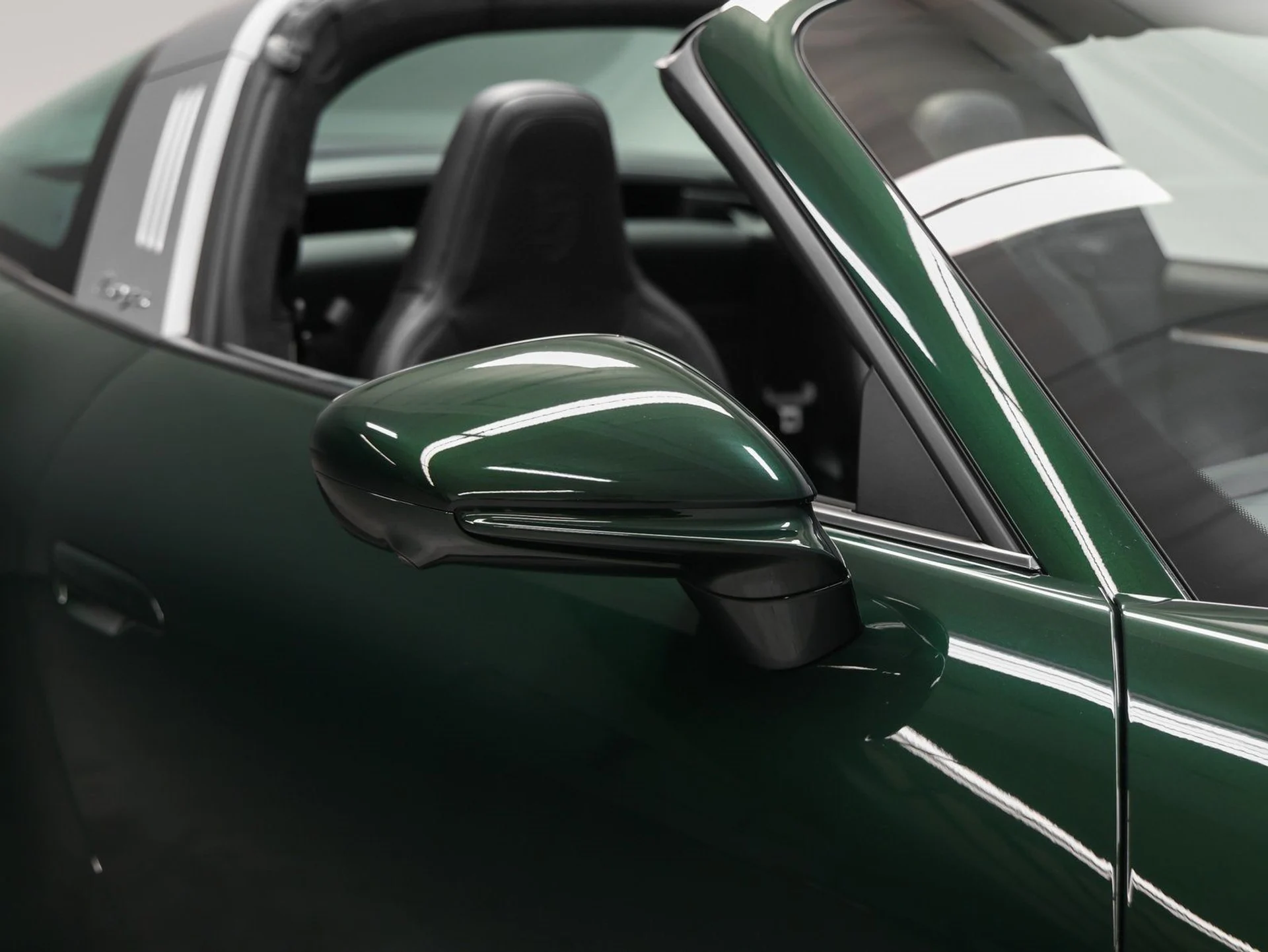 mph016_2755904582_17_3835370d03