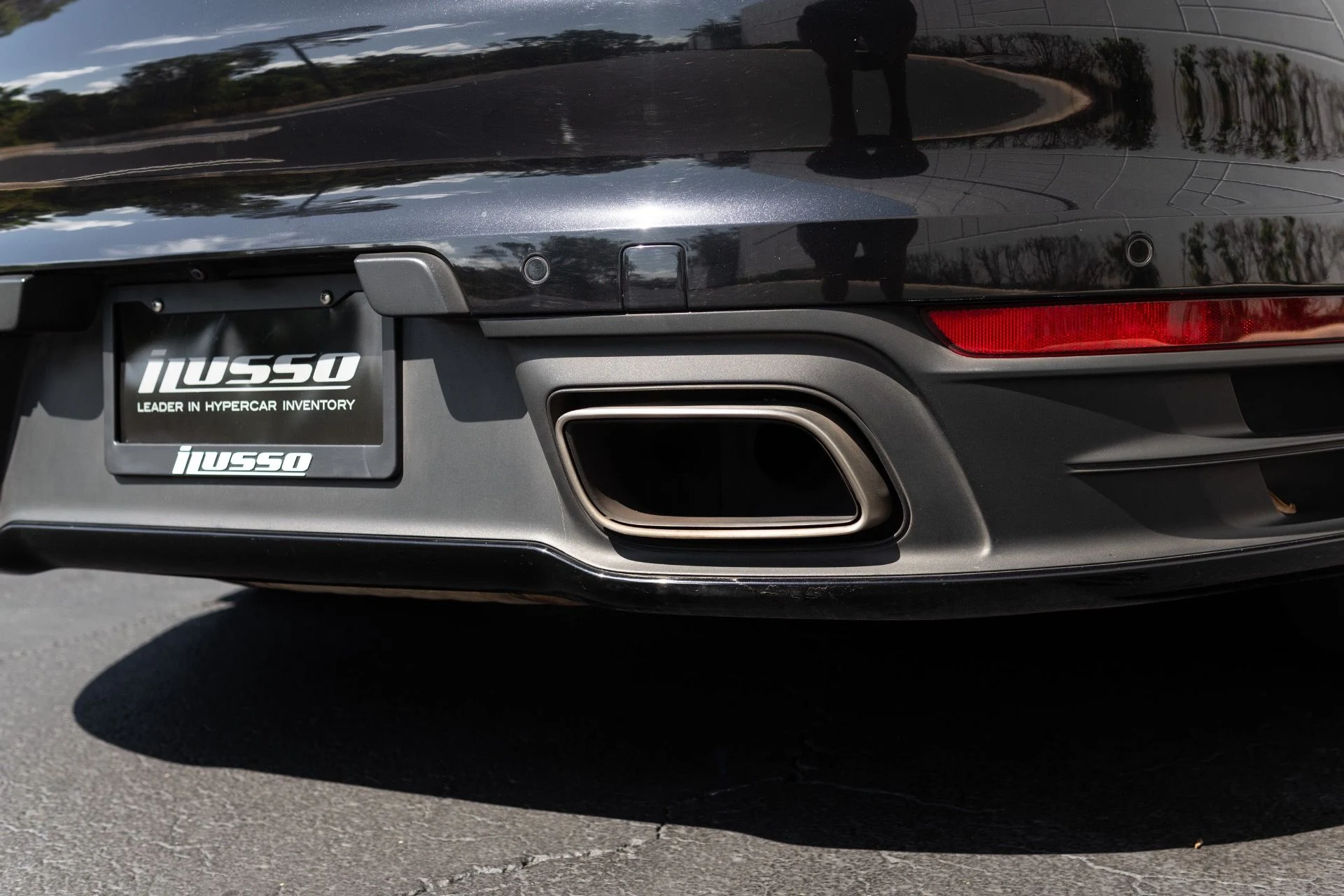 mph016_2756854886_Used_2021_Porsche_911_Carrera_1772596654_0eb4aea1db