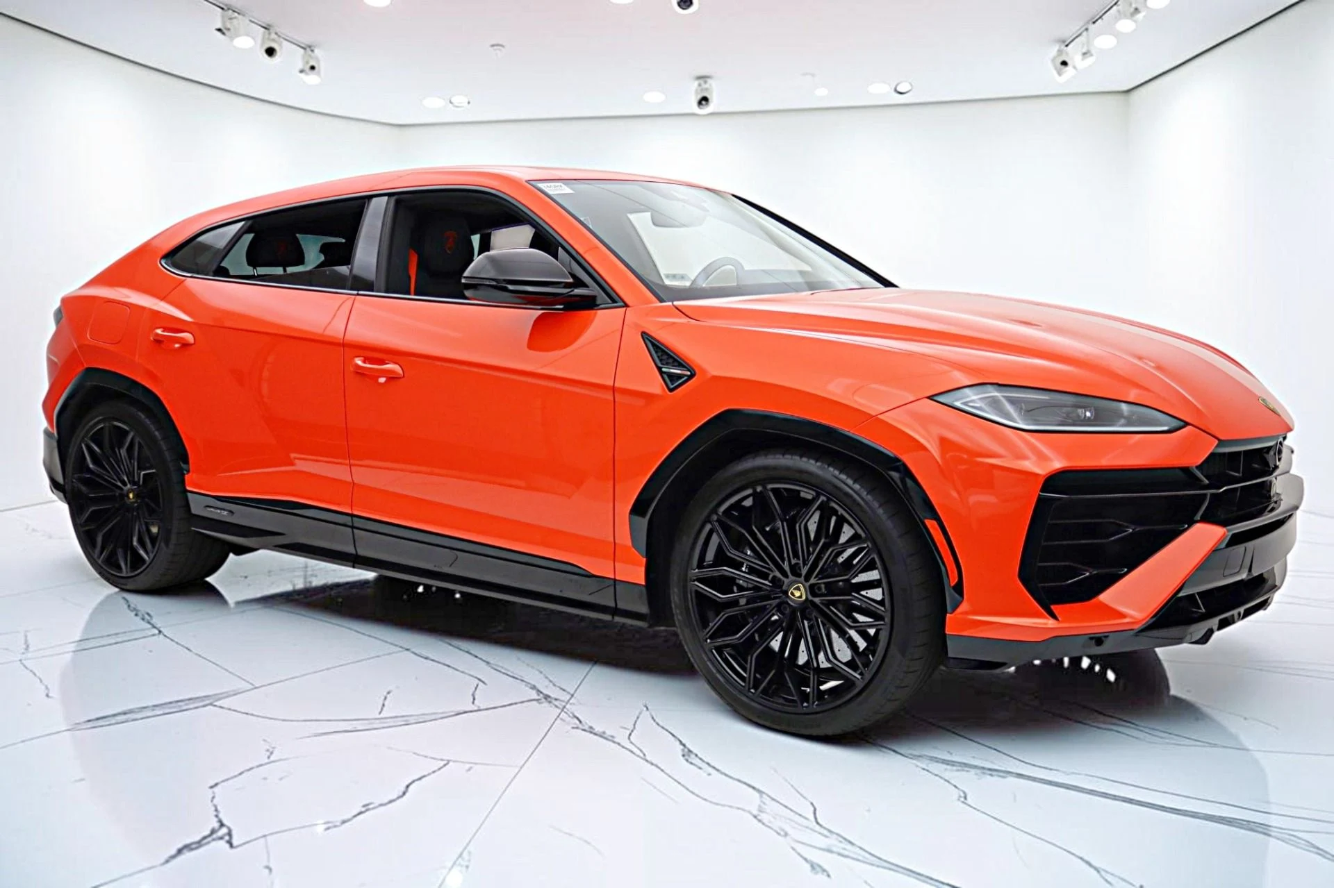 mph016_2759833281_Used_2025_Lamborghini_Urus_SELEASE_OPTIONS_AVAILABLE_926c898e49