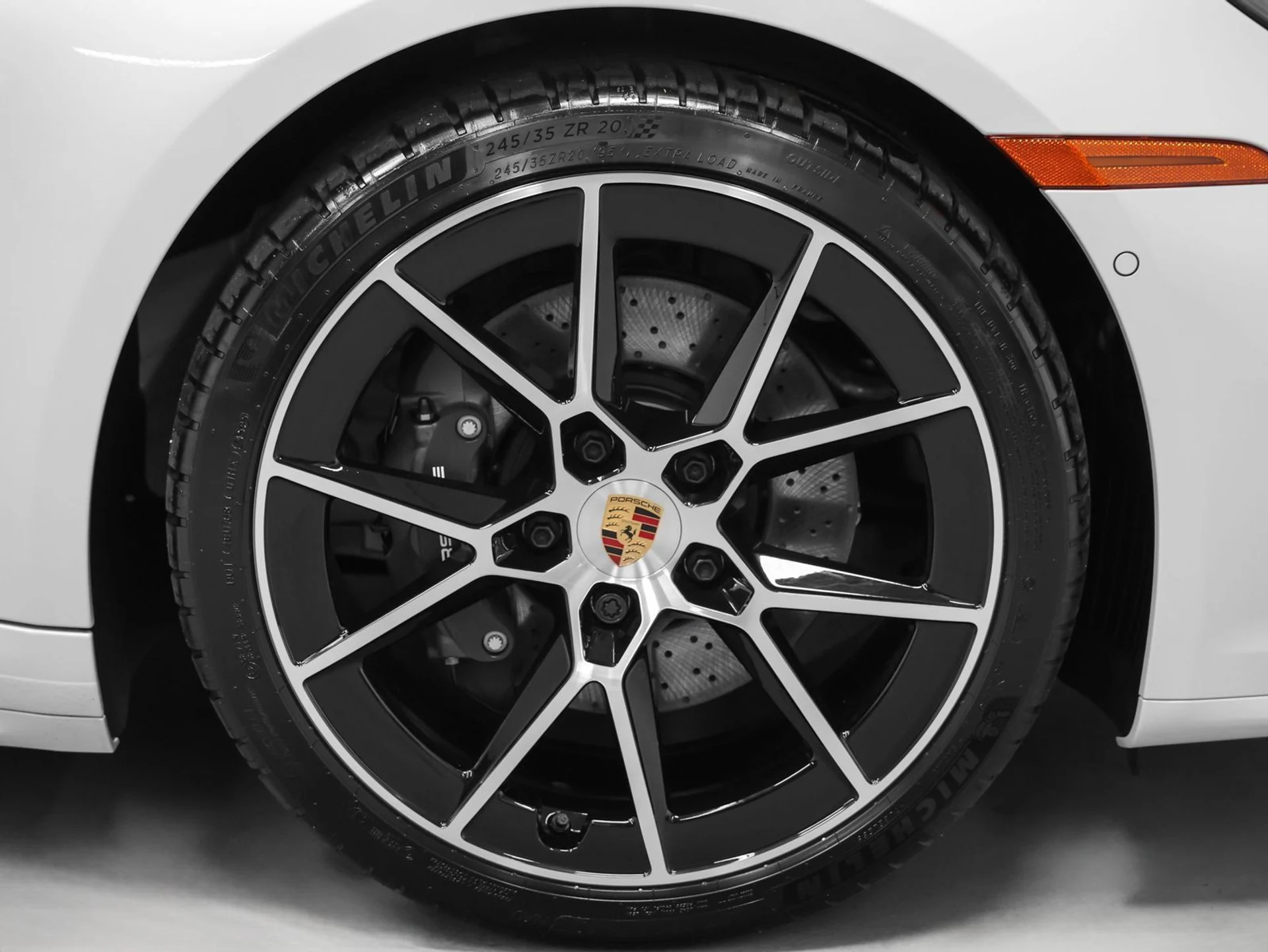 mph016_2760613281_17_0d49c4f4dd