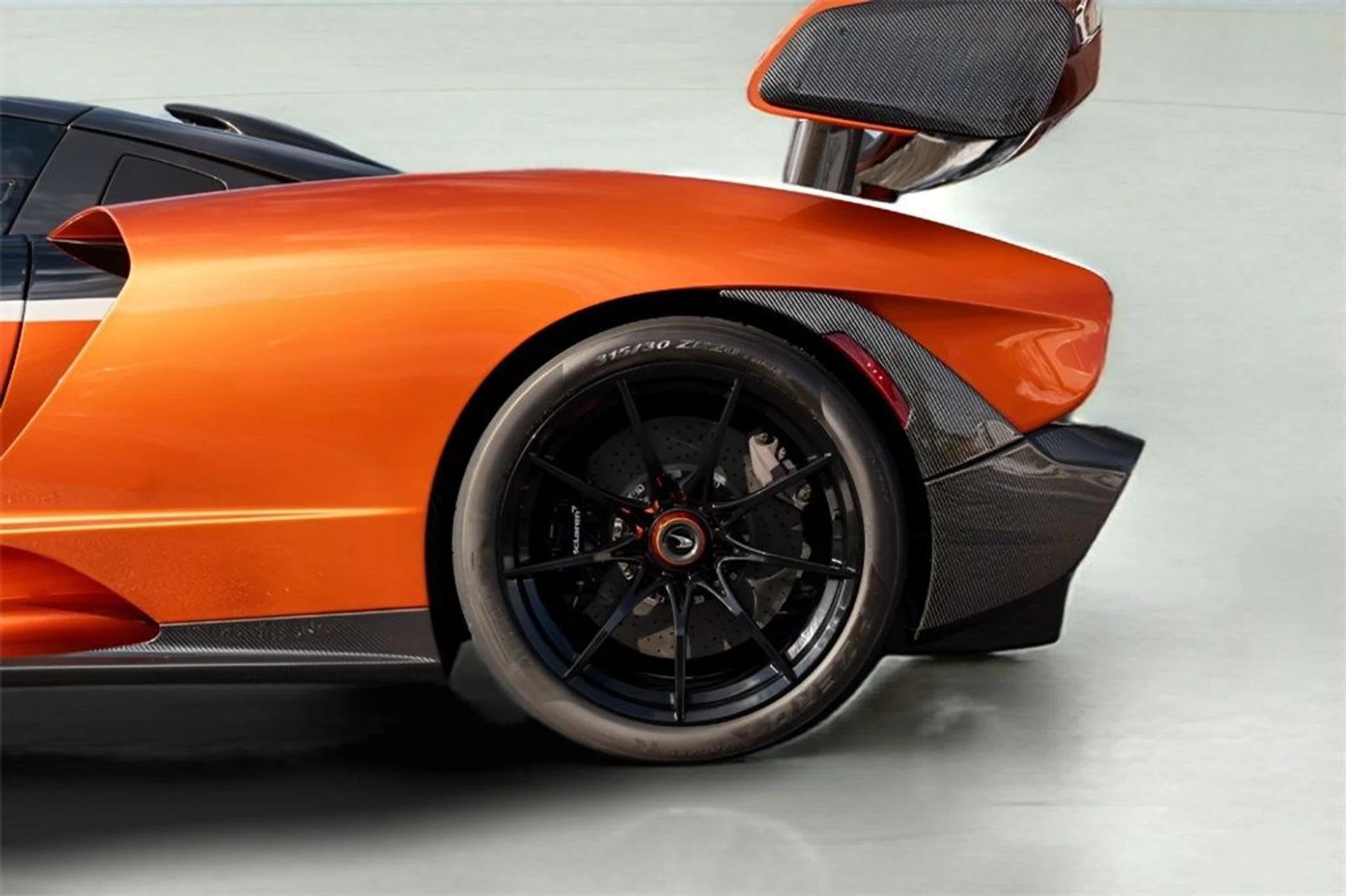 mph016_2769767468_image_18_a24353b506