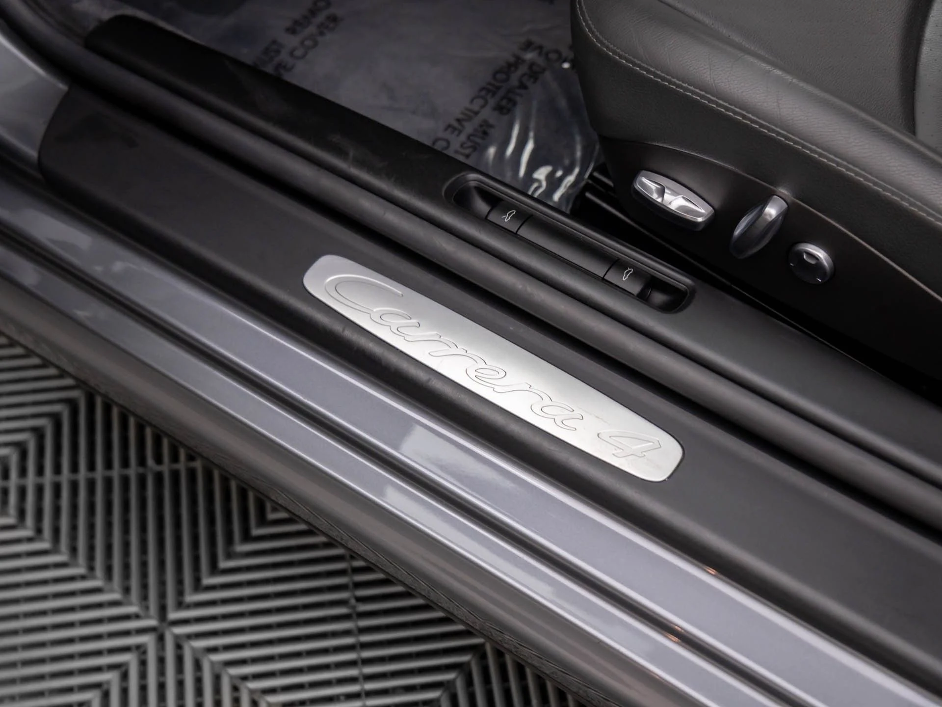 mph016_276997314_692b732dd56c2db73b9a7fd08106d012x_34335b71d3