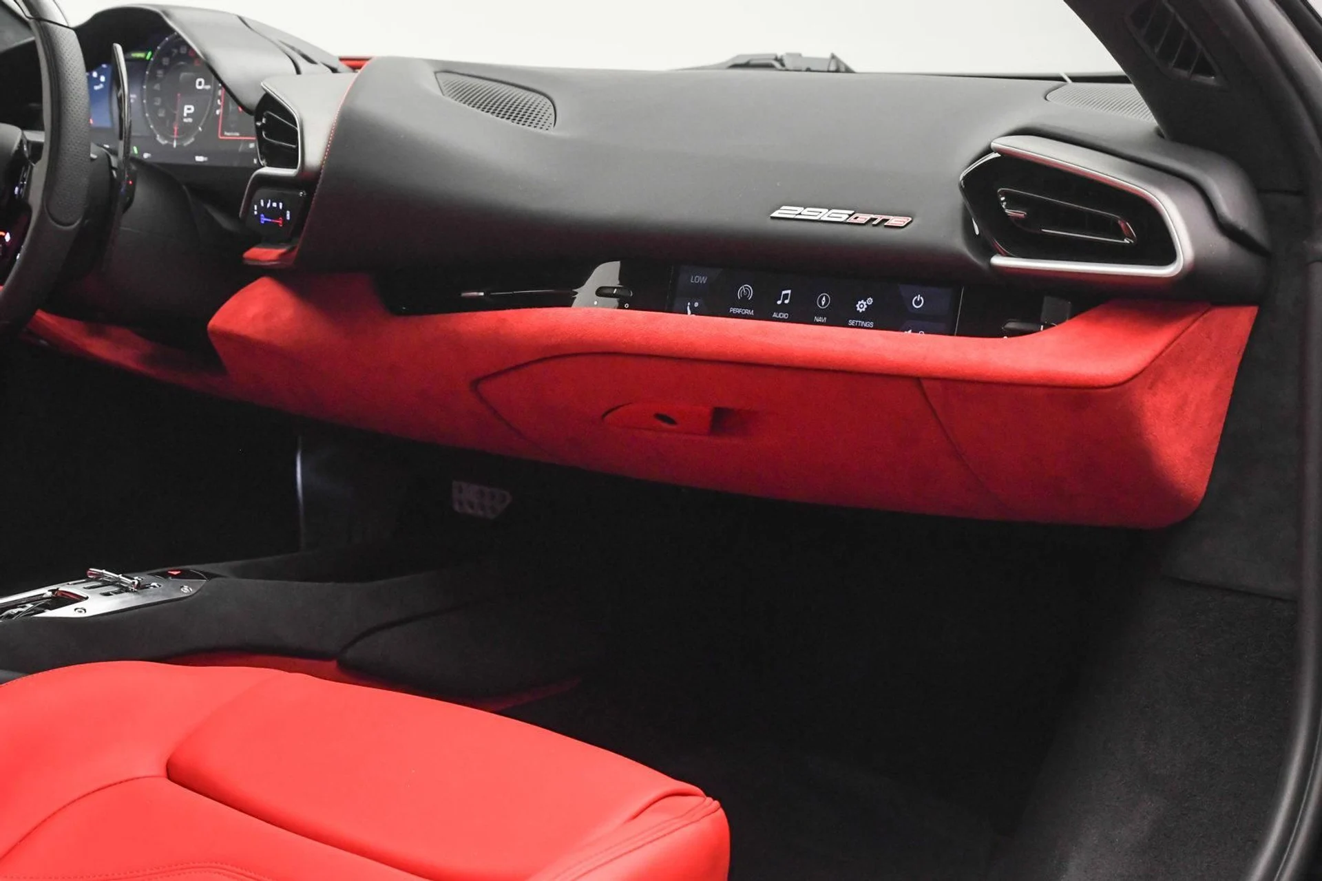 mph016_2773512583_Used_2024_Ferrari_296_GTB_in_Nero_1740646638_5d8650e814