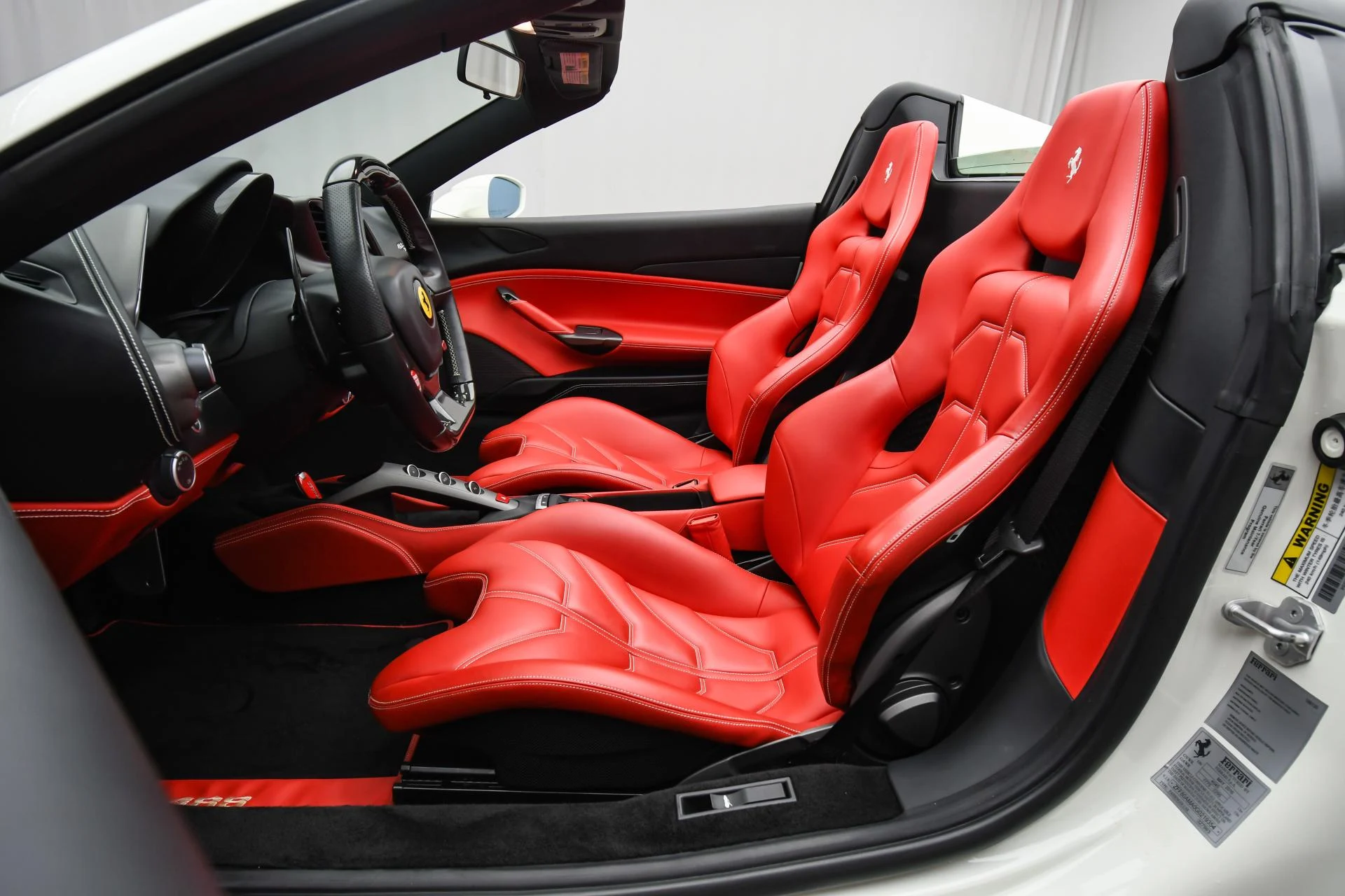mph016_2780995771_Used_2016_Ferrari_488_Spider_1750234876_1dc998cf5b