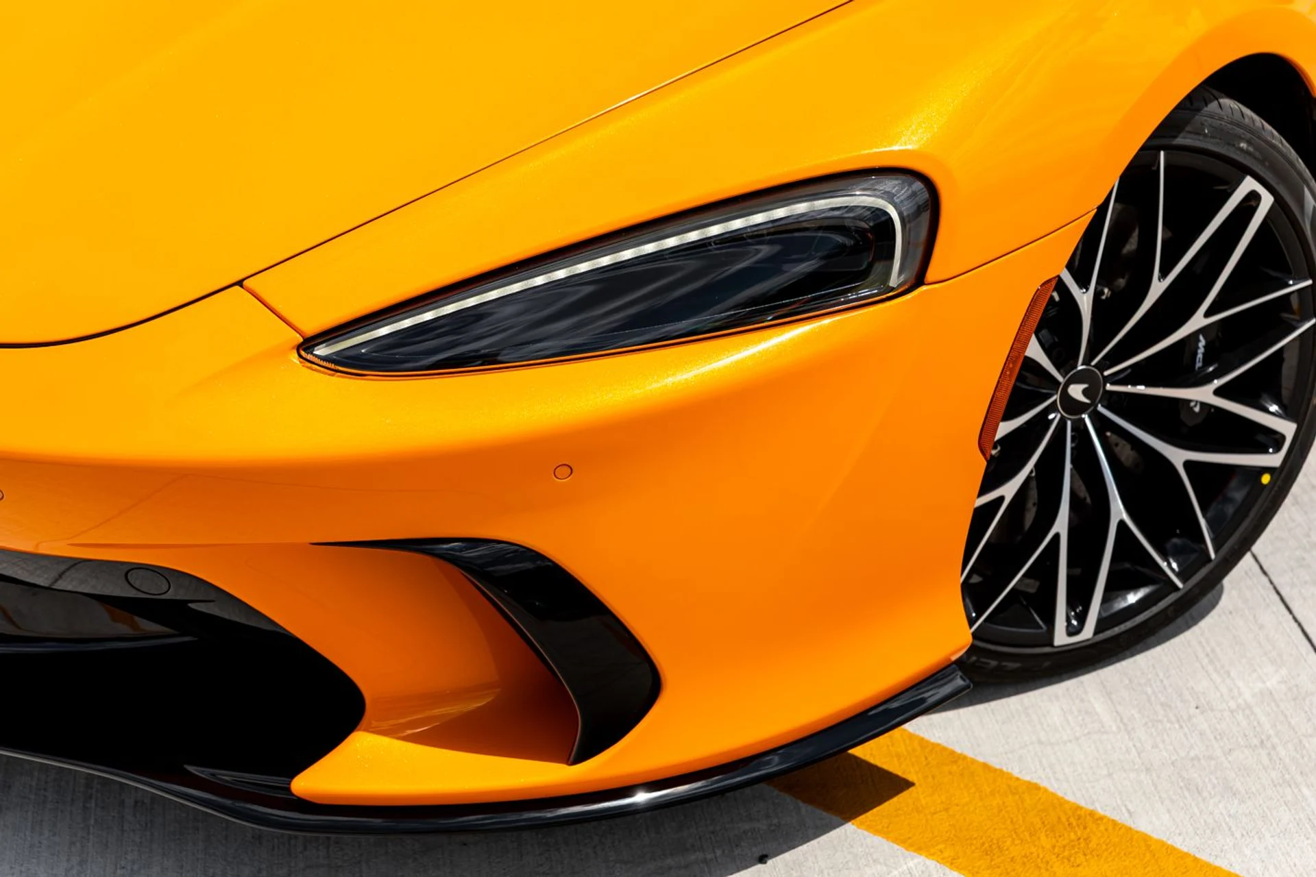 mph016_2789857818_New_2025_Mc_Laren_GTS_80cfbb9530