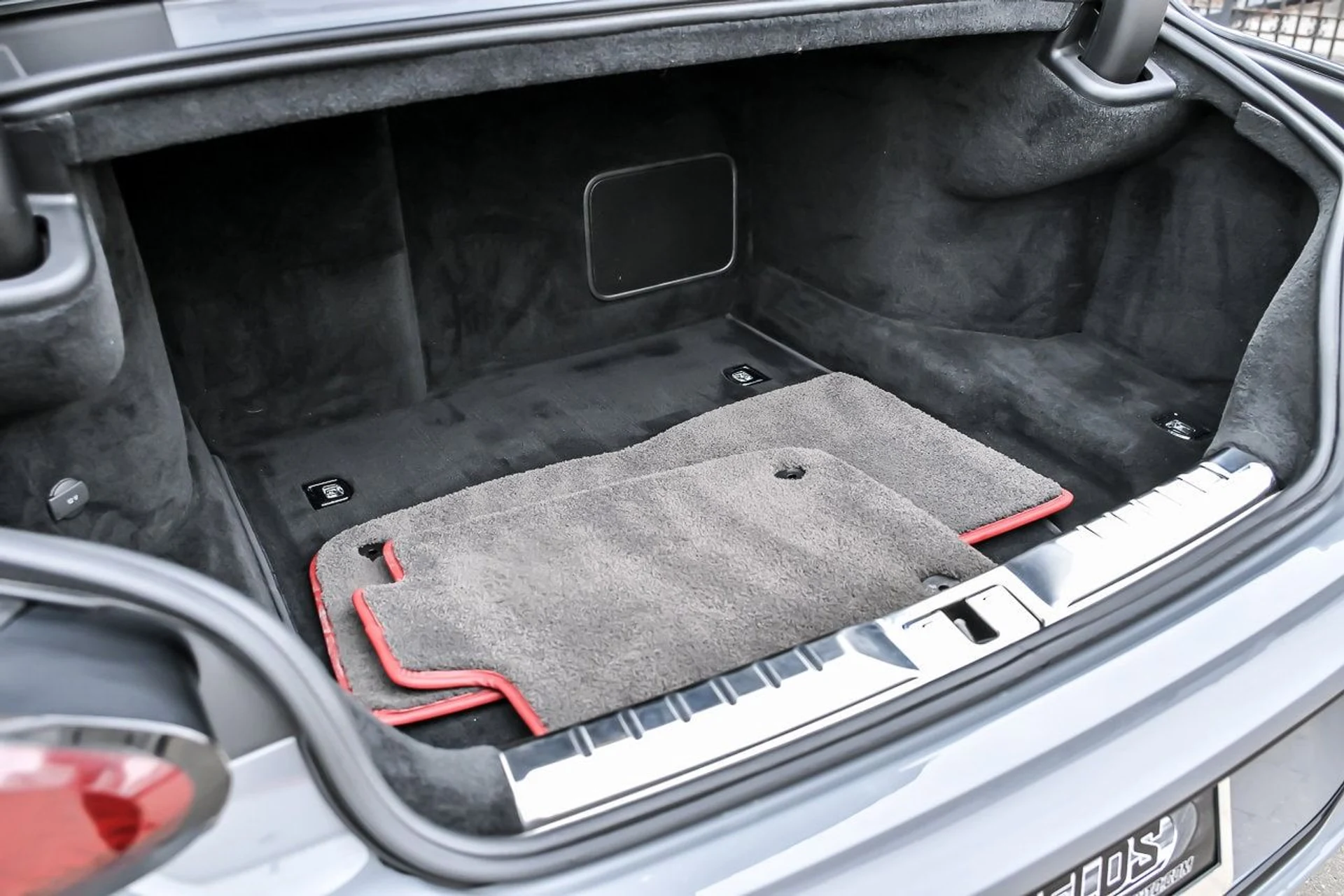 mph016_2795474655_8d3f92e74bde36695c9e5c88c18df450x_28c84d1c5b