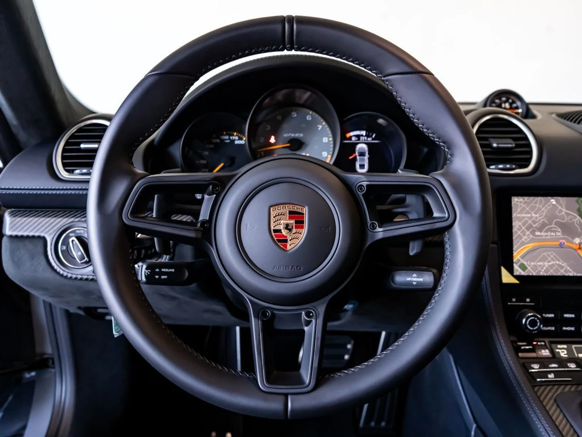 mph016_279734060_516ad3d741214e4db52a07a8ffd751ac_214f166c23