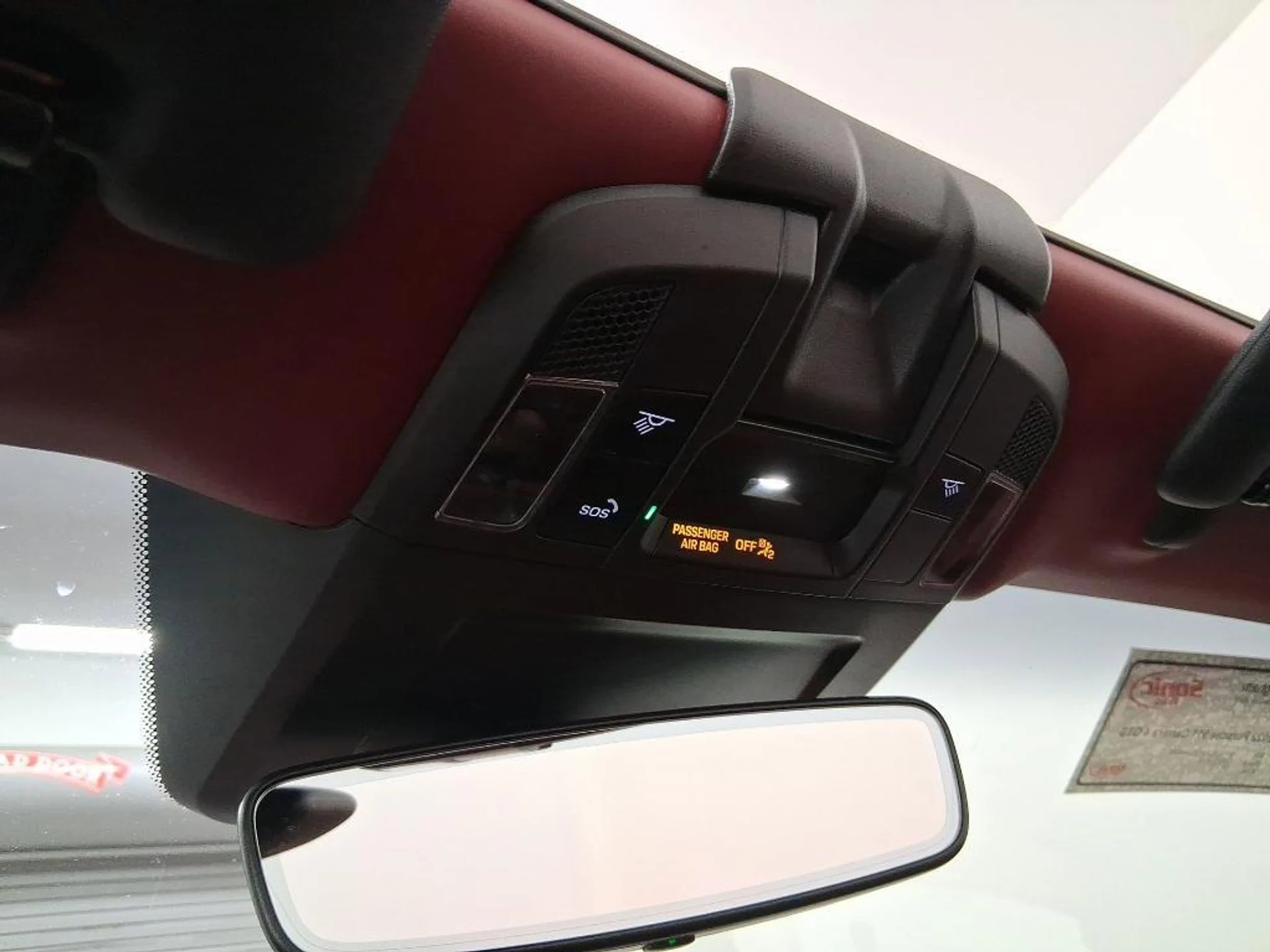 mph016_2797925200_f_Uakr_B_Shq_Vlo_Josc_Q4i_XB_Ai_5_F4_06953415fc