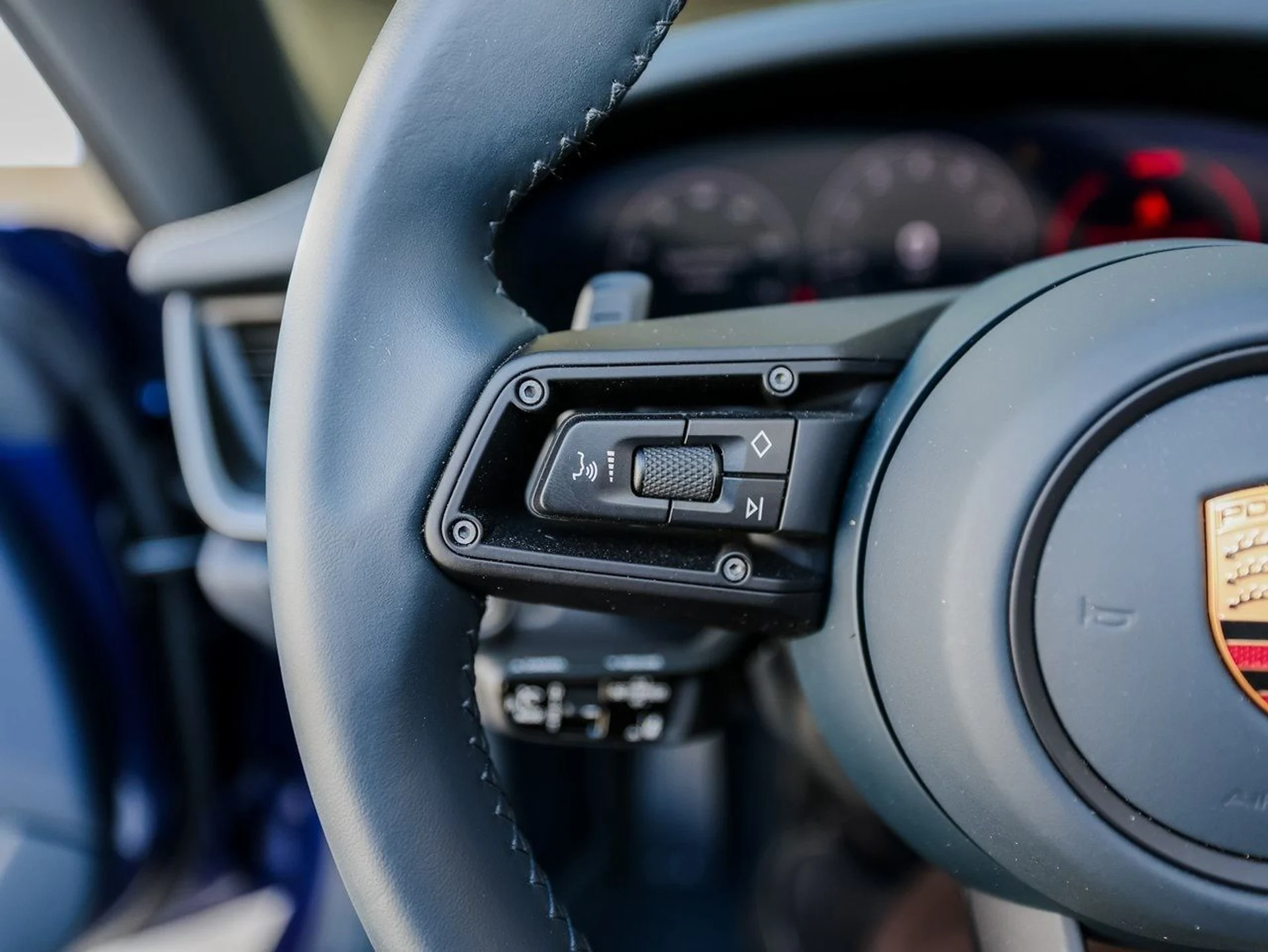 mph016_2800604319_c039d0e864b19df1434bfff144047200x_481ff0686b