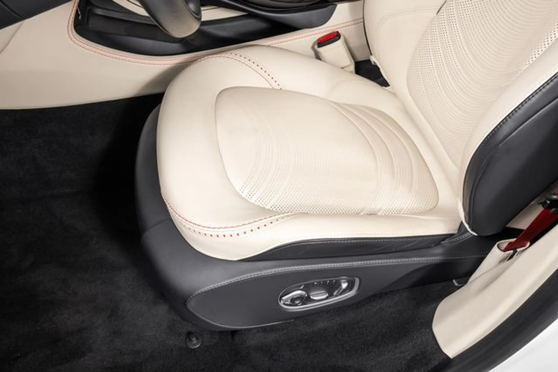 mph016_2807566842_8572a99abe9a57d5a4b76a3679210799x_70bc41fea9