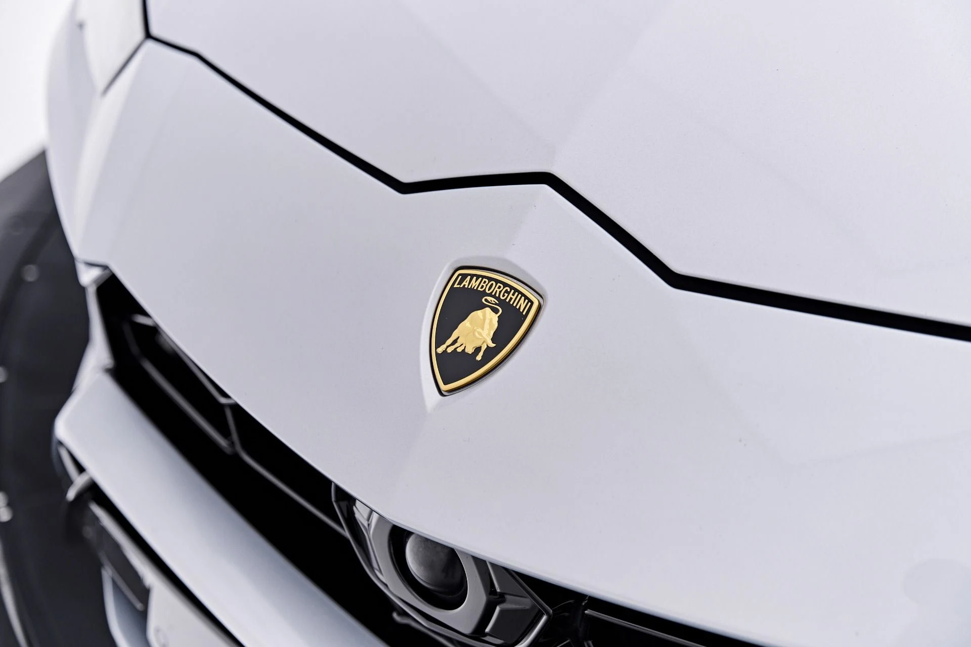 mph016_2816058158_Used_2021_Lamborghini_Urus_1788457867_daf897e7ec