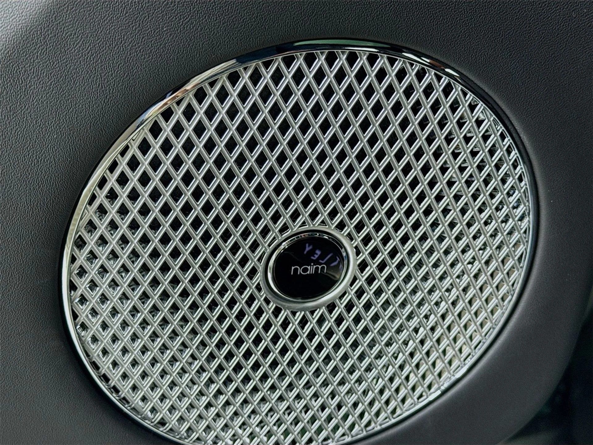 mph016_281771596_84c8d701274a1fb6b749327730fecb4dx_5f5908699b