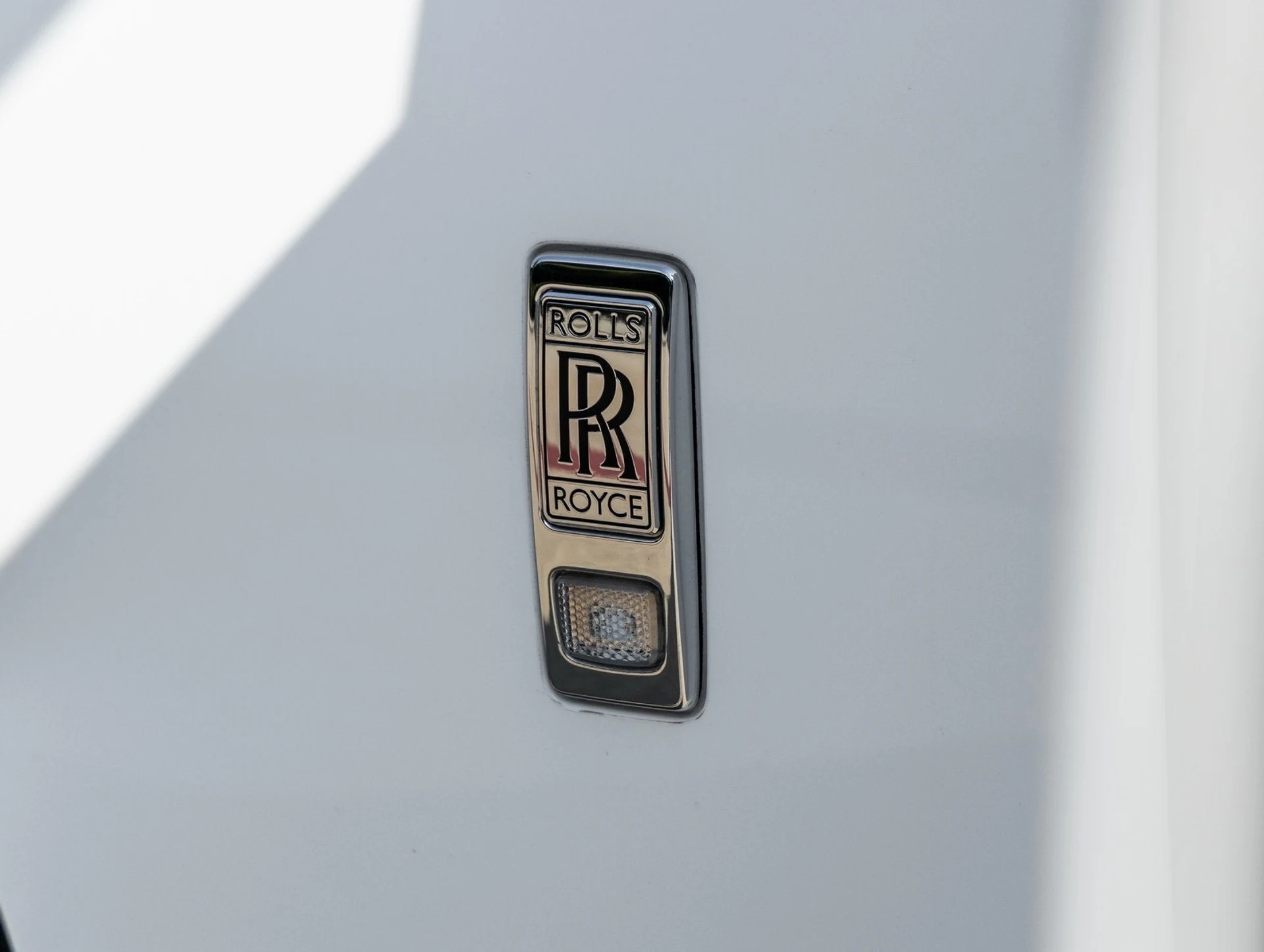 mph016_2818103427_17_7d7e4785d4