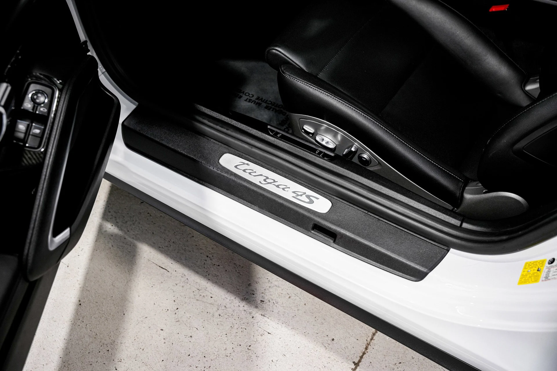 mph016_2821040803_de3ca4f160d3c6af8866922421891b78x_0a6cdc3051