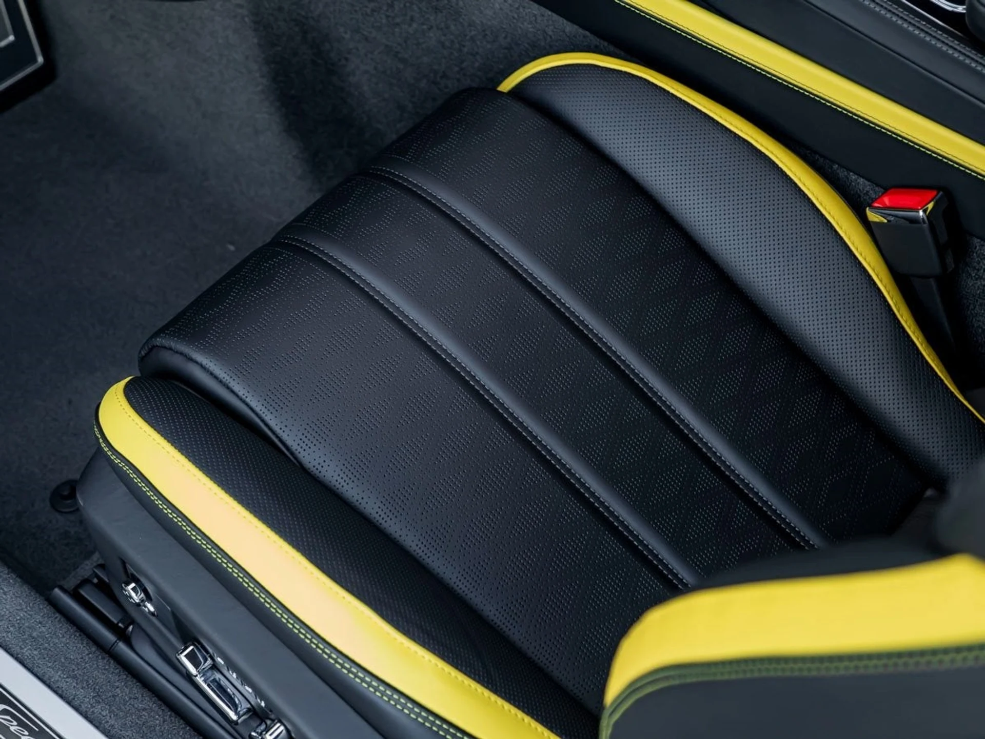 mph016_2821809002_17_9ef400ff40