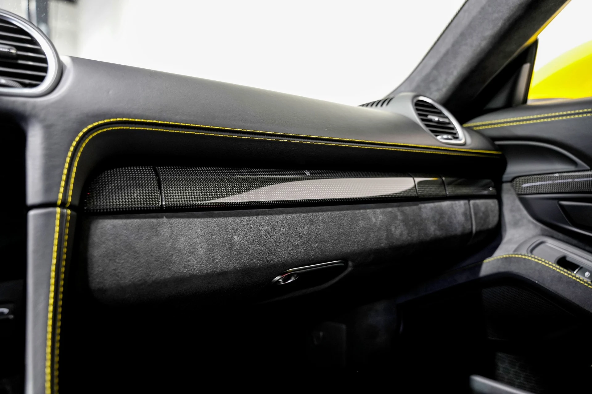 mph016_2830883232_a62b3a12d67094c3c4781a090ee1a750x_5d5fda5c5b