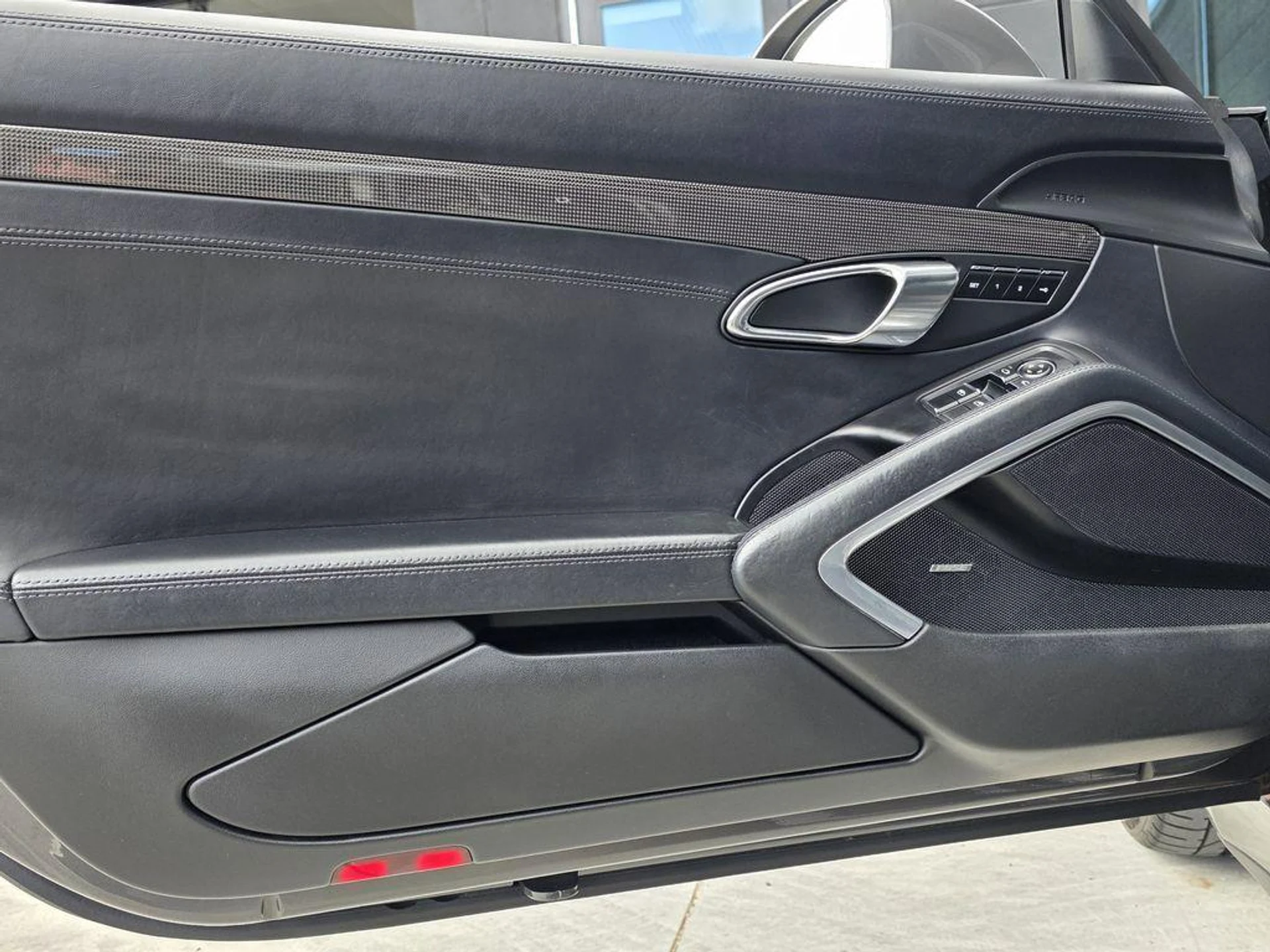 mph016_2832424423_v_N4s_LD_BP_Vnc_F5_E5_x_Qr_E4gzc2g_fe1140be97