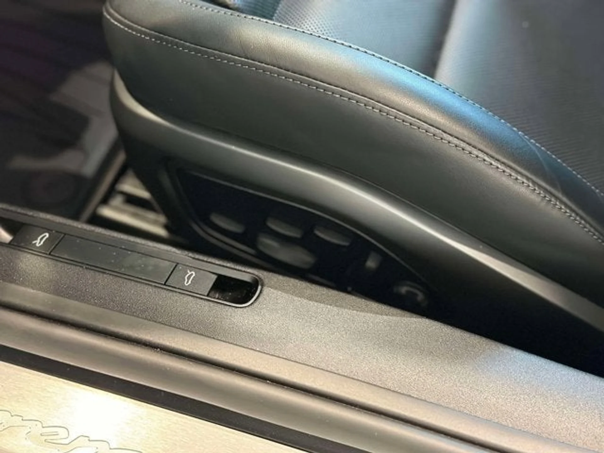 mph016_2834482822_17_4da96def10