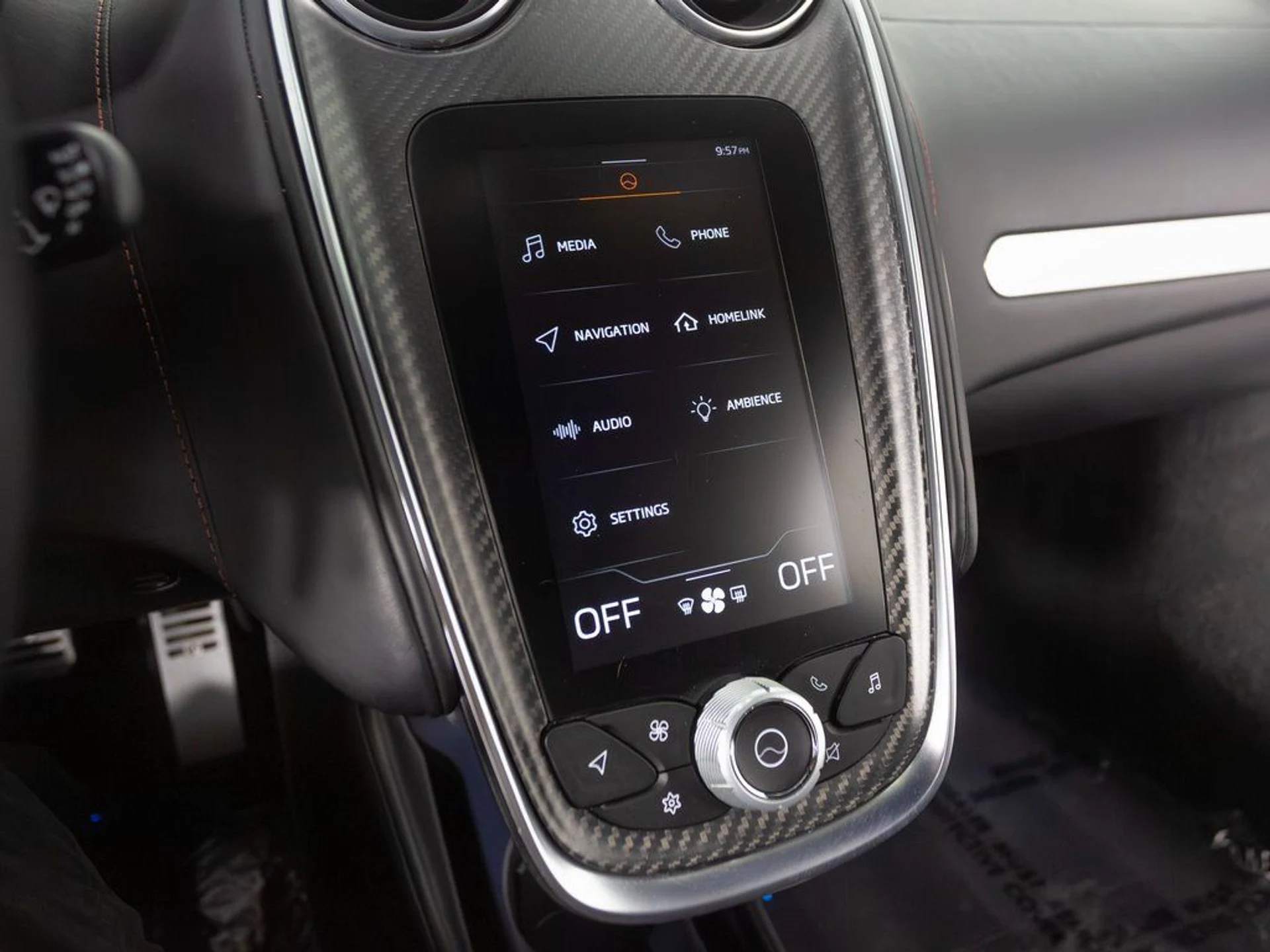 mph016_2851354797_e04f03f38bb4928898169197aa70cb90x_8996996be7