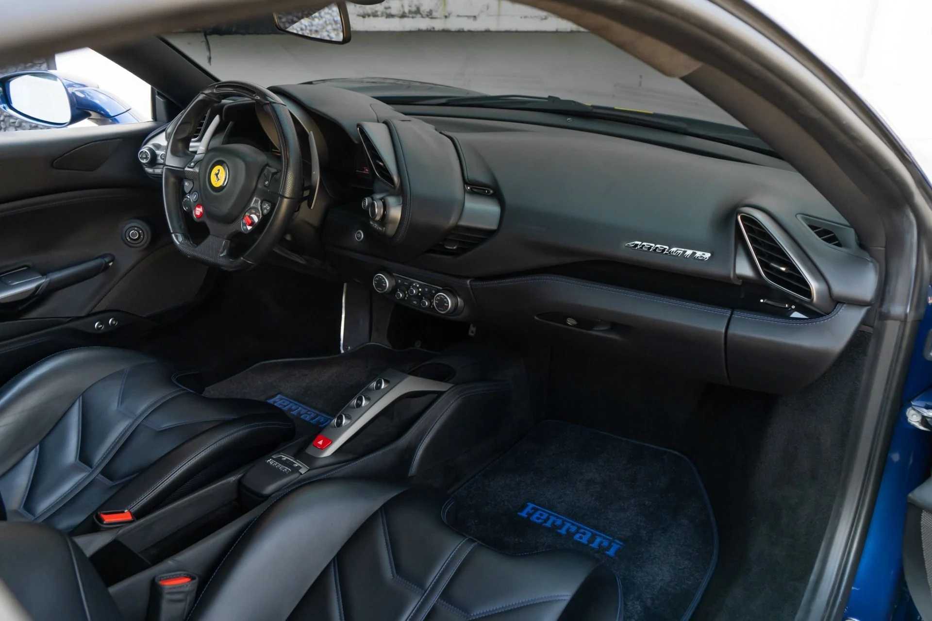 mph016_2854531071_Used_2018_Ferrari_488_GTB_1790107764_f7d2d2ed83