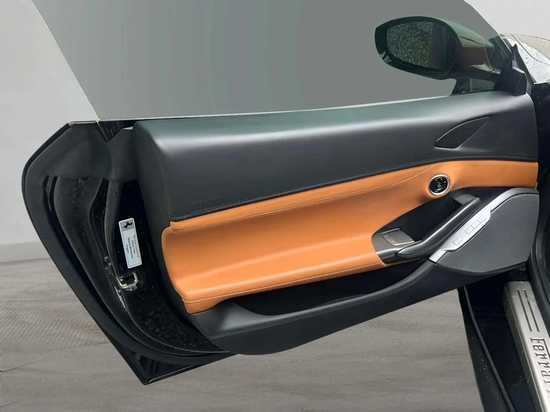 mph016_2856792648_84b39f14103d24e0c235a2217052ae68x_8299279202