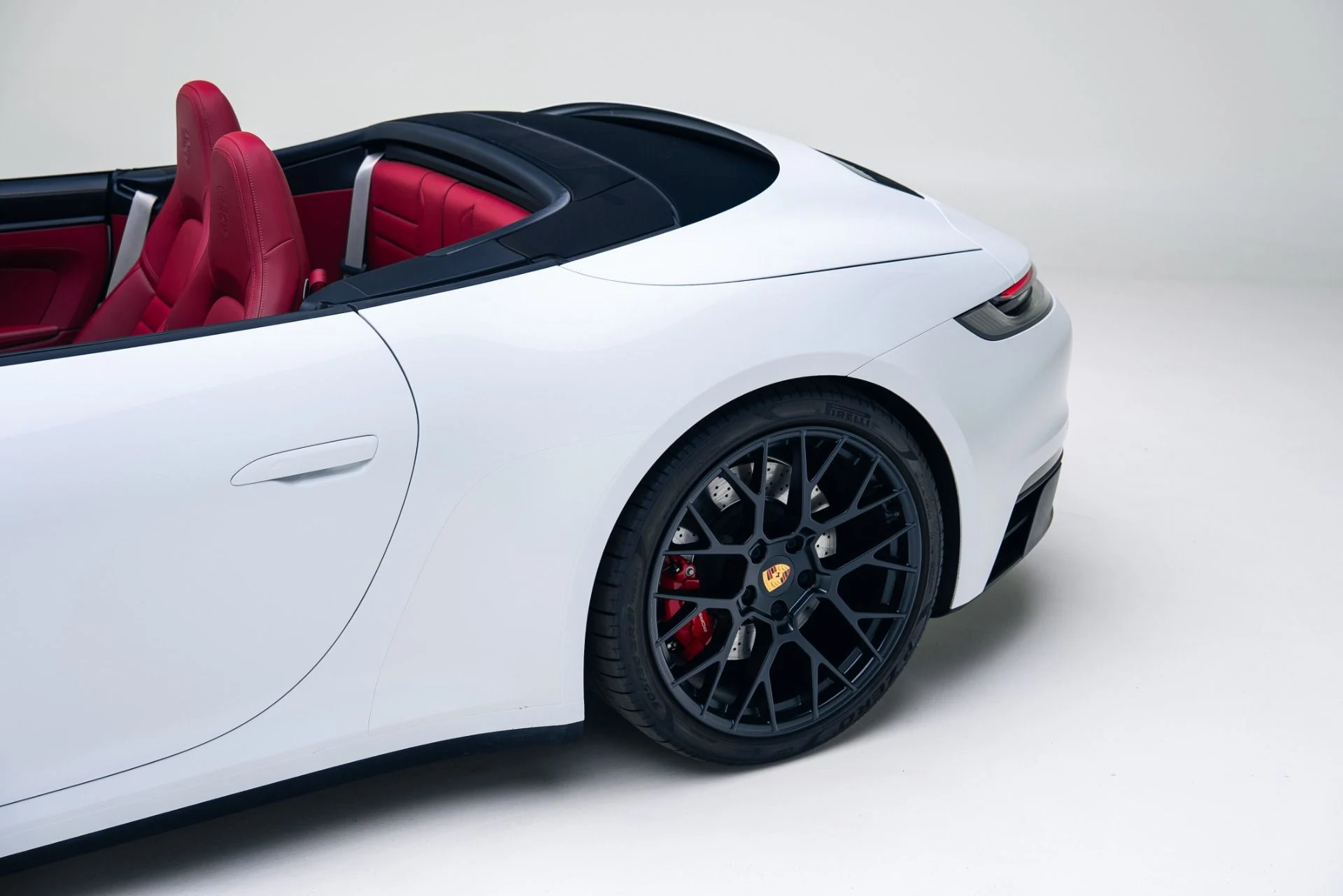 mph016_2858829092_Used_2022_Porsche_911_Carrera_4_GTS_1764979755_dbf573fdd5