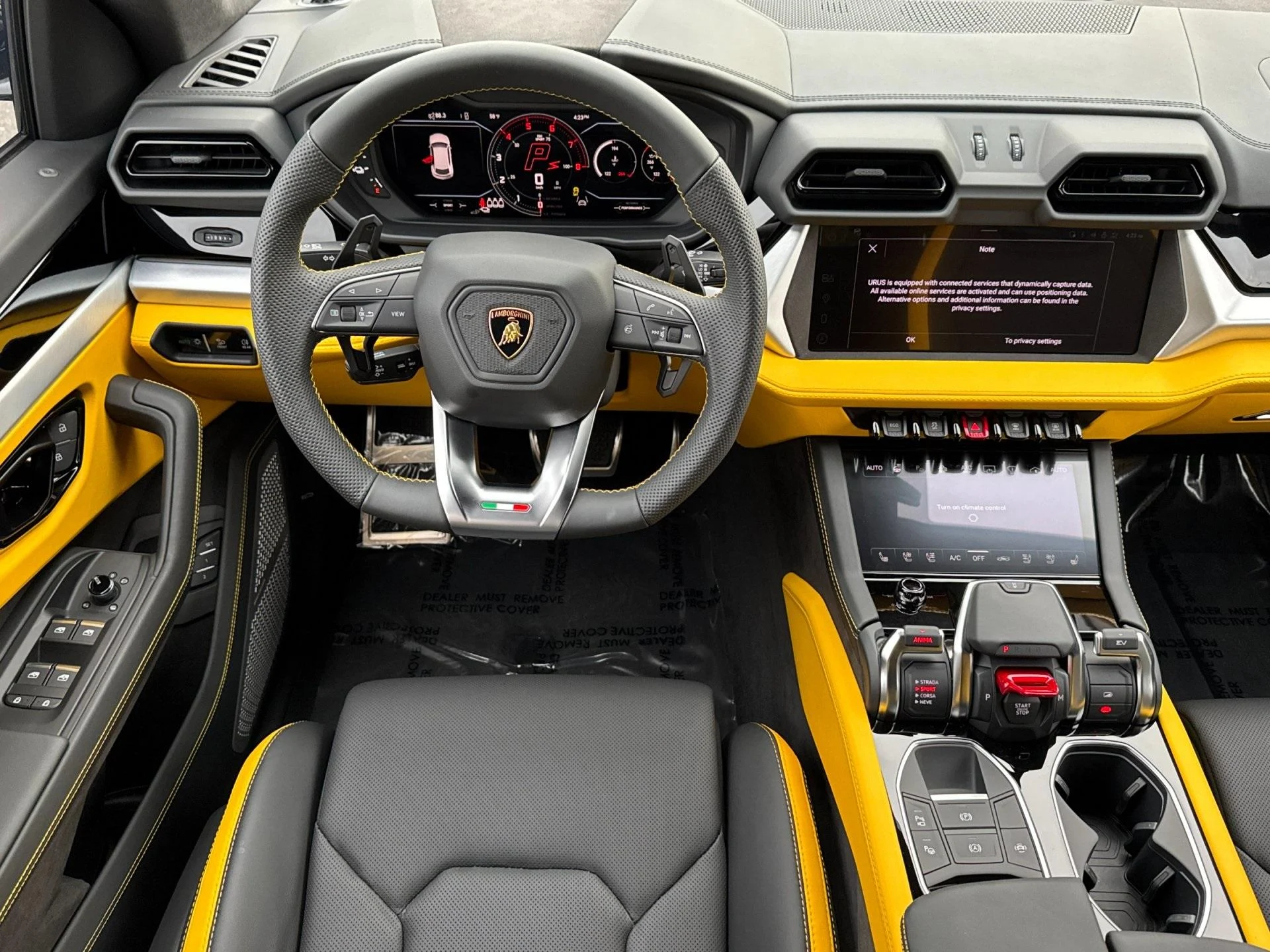 mph016_2862314347_New_2025_Lamborghini_Urus_SE_1770719343_f52b25b4da